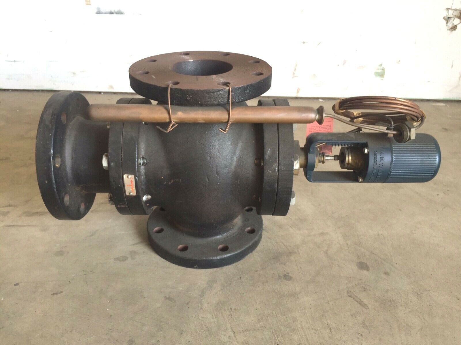 127-201 | Trerice Co 4" Flanged Tee Valve w/ Temperature Pressure Regulator - New - Maverick Industrial Sales