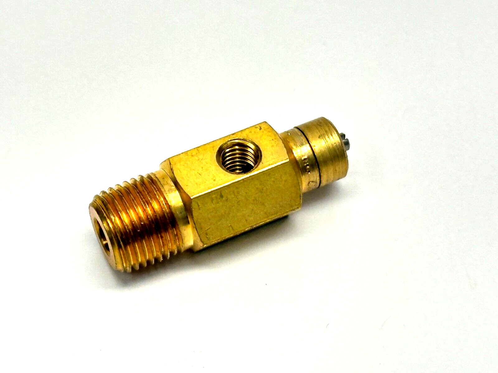 Clippard MNV-1P Adjustable Control Needle Valve 1/8" NPT Inlet #10-32 Outlet - Maverick Industrial Sales