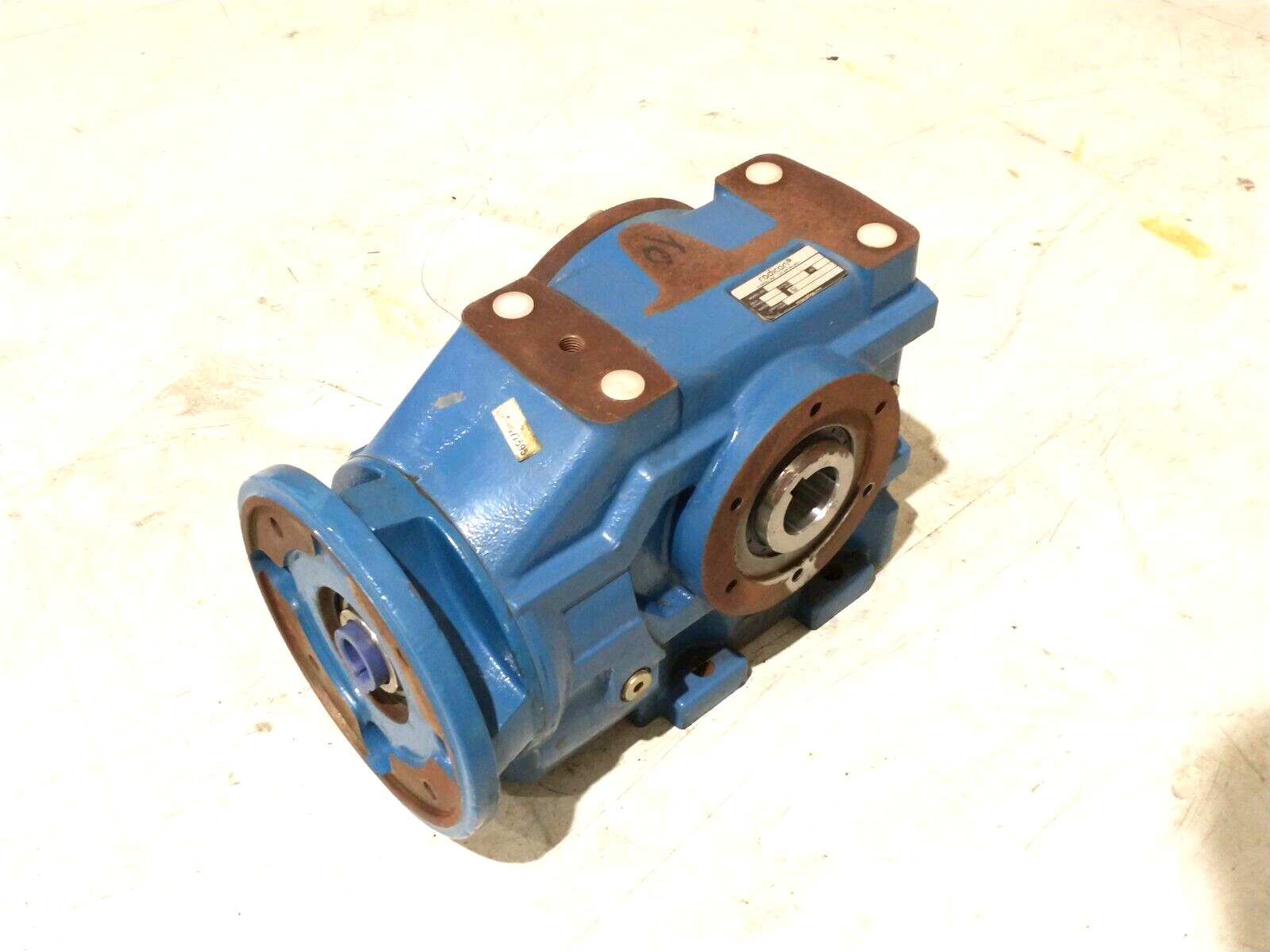 Radicon C072180.TAAT1 Helical Worm Gearbox Gear Reducer 80:1 BHQ6764-2 - New – Open box - Maverick Industrial Sales