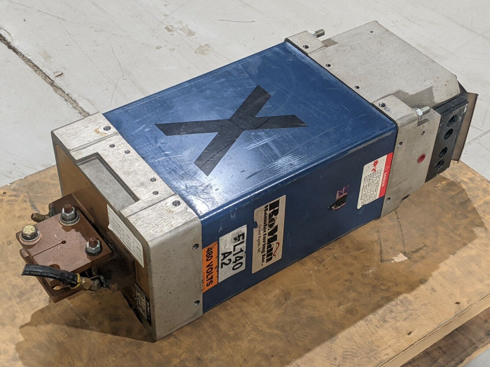 RoMan G486265KC2547WX Welding Robot Transformer 265 KVA 480V Single Phase - Maverick Industrial Sales