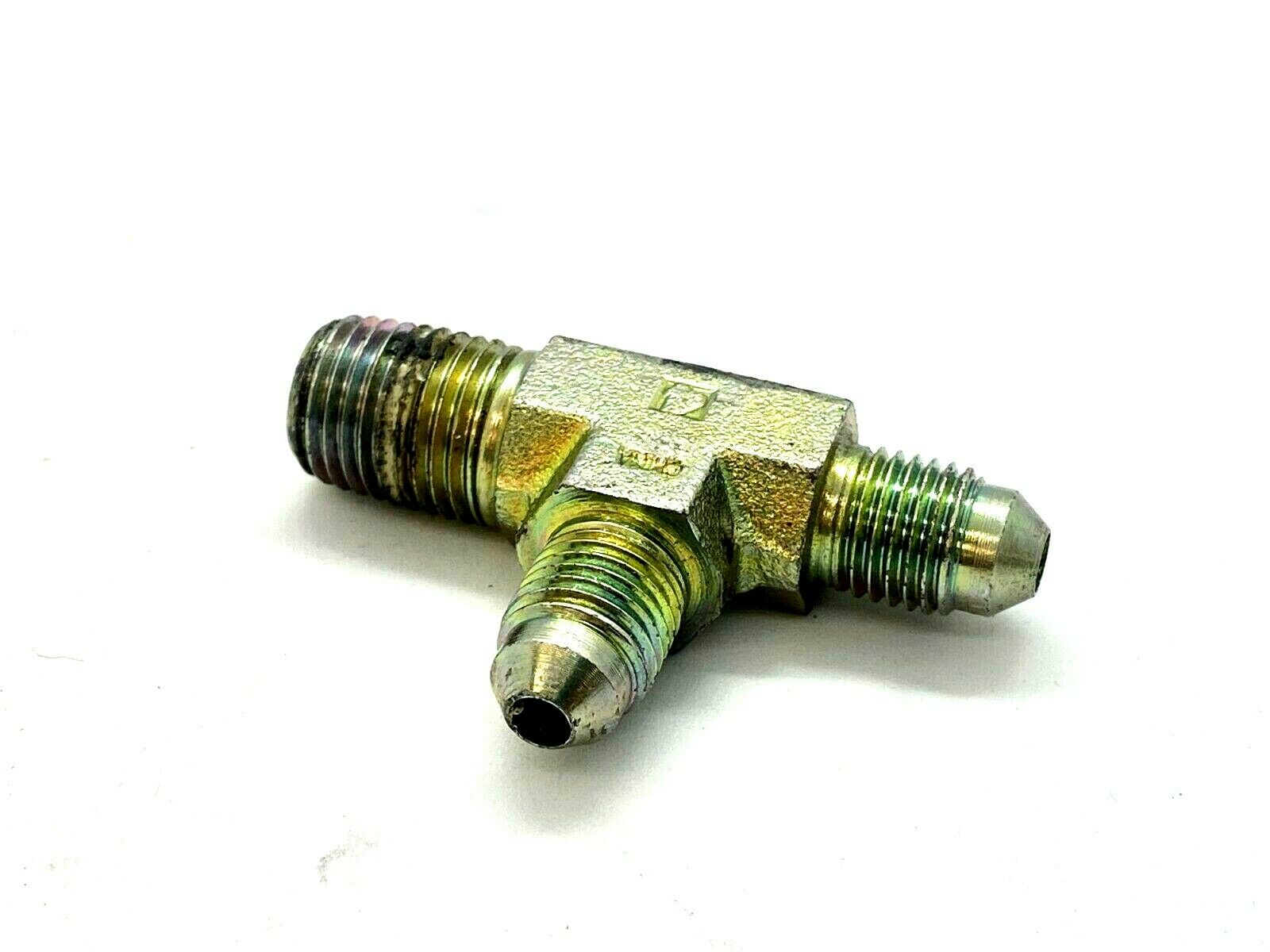 Unequal Tee Zinc Chromate-4 AN x -4 AN x 1/4" Male NPT - Used - Maverick Industrial Sales