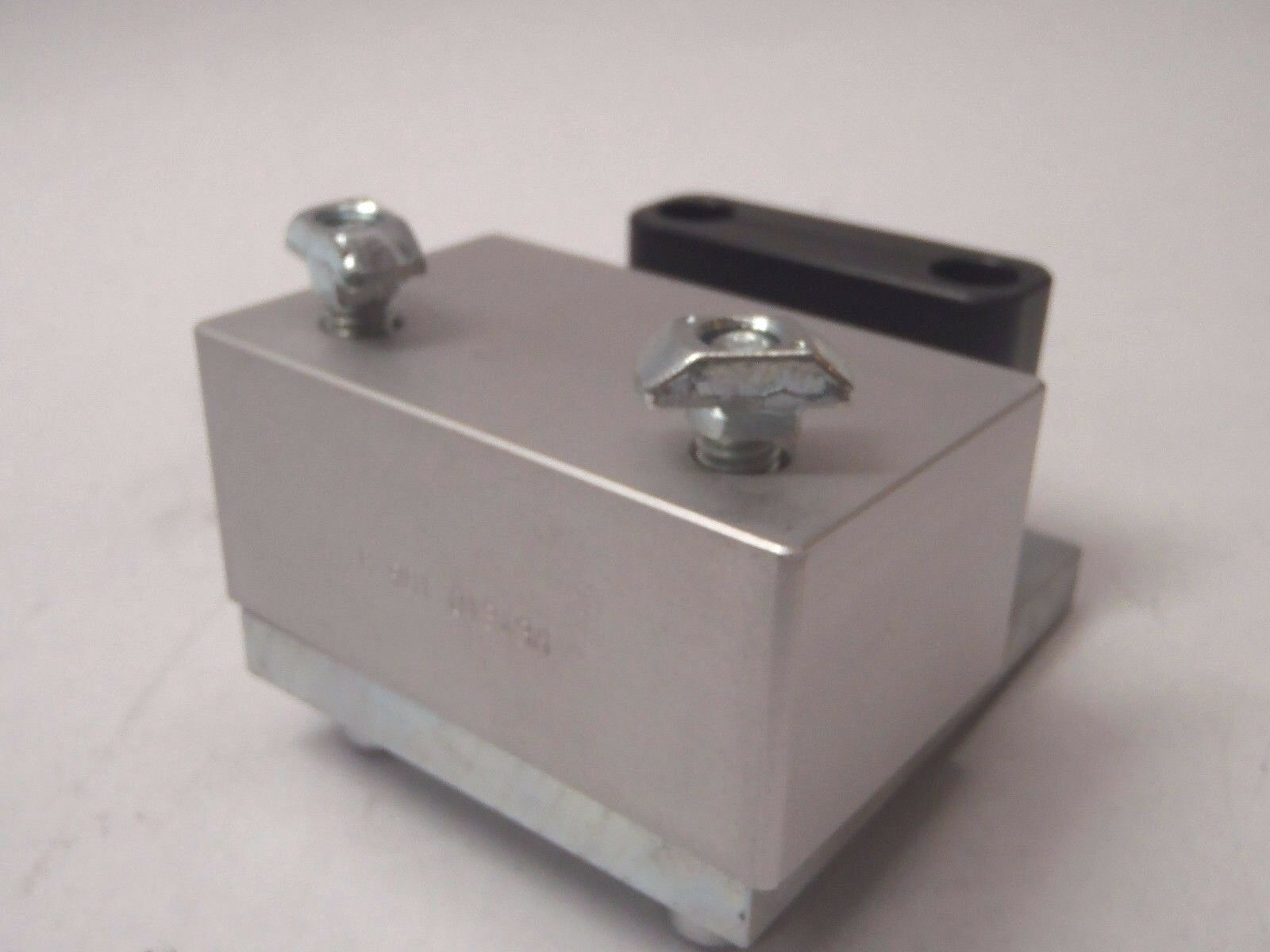 Rexroth 8 981 013 436  Mount and Hardware - Maverick Industrial Sales