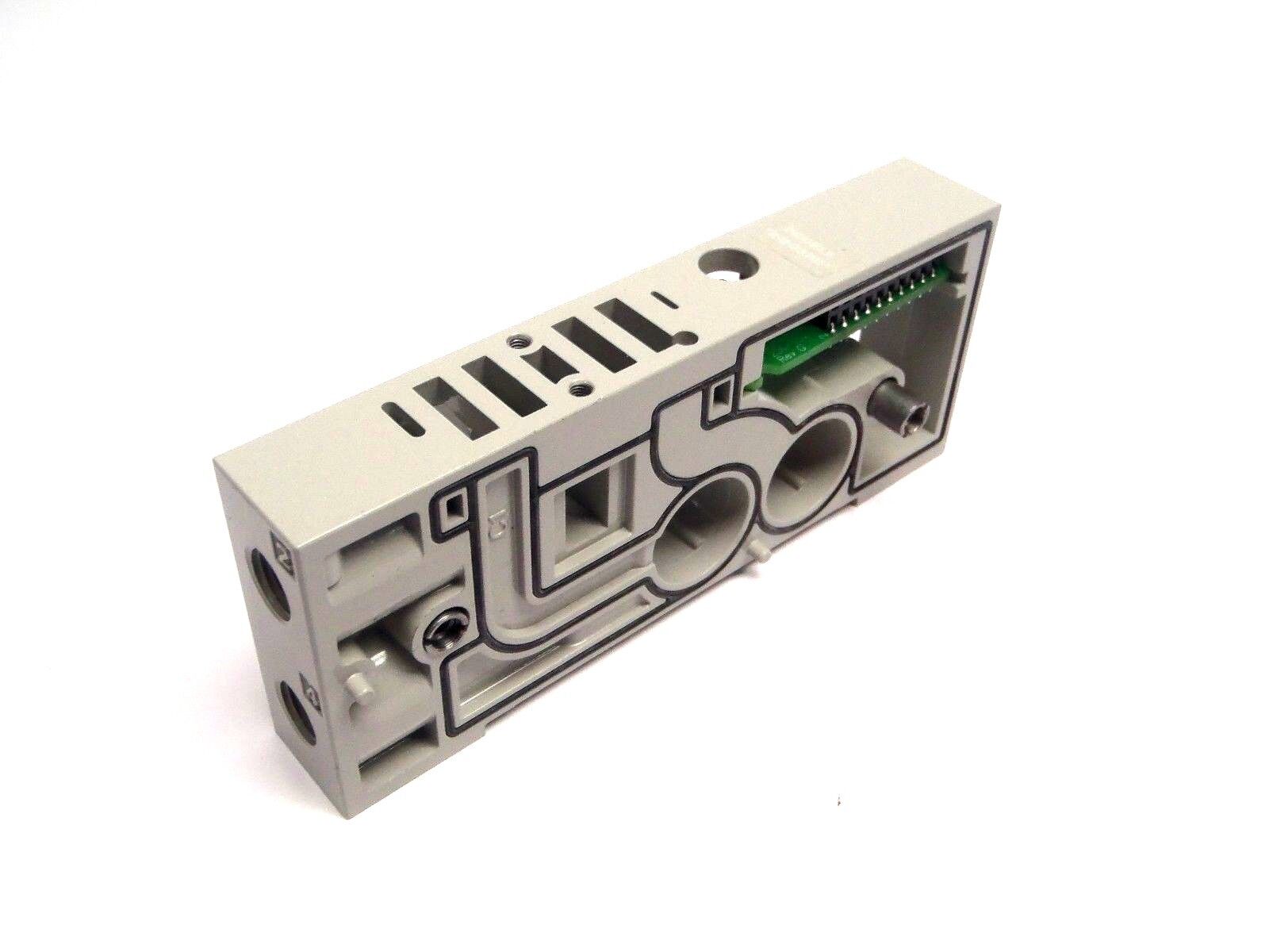 006-206 C1 | Numatics 006-206 Double Z Board Casing Manifold C1 w/ Circuit Board - Used - Maverick Industrial Sales