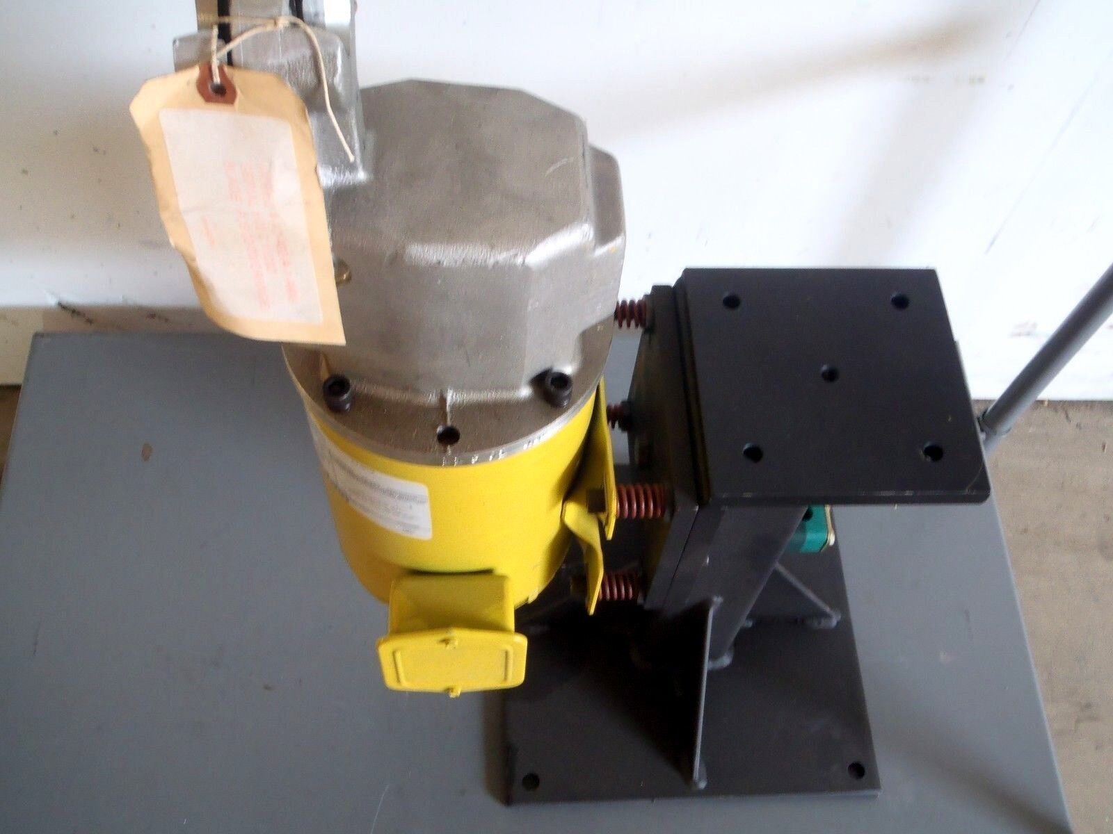 Dual Tip Dresser Cutter Welder GE 49UN8161 AC Motor w/ Sumtorg 11501 03C1123 - Maverick Industrial Sales