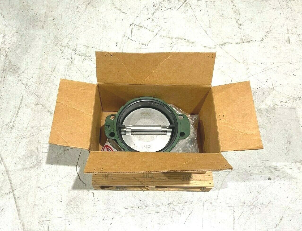 Crane Centerline C10R1644D1X316 10" Duo-Disc Check Valve, 150 LBS, Stainless - Maverick Industrial Sales