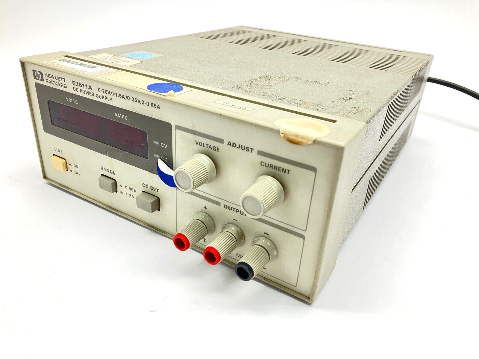 HP E3611A DC Power Supply 0-20V, 0-1.5A/0-35V,0-0.85A DISPLAY BROKEN - For parts or not working - Maverick Industrial Sales