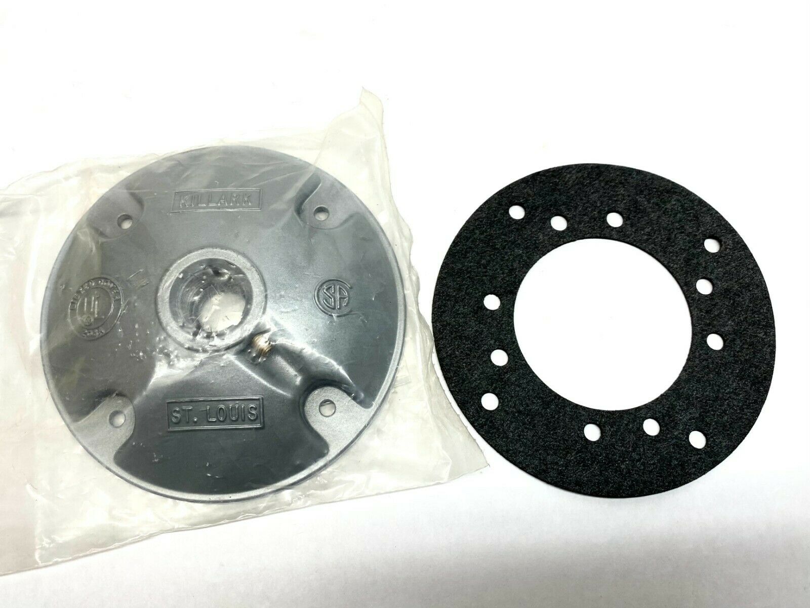 VJH-1 223740 | Killark VJH-1 Aluminum Hub Cover 1/2" Thread x 4-1/2" Dia 223740 - New Other - Maverick Industrial Sales