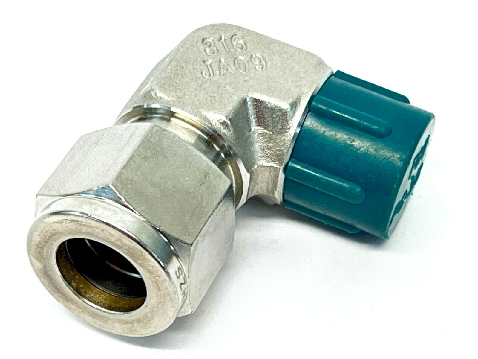 Parker JA09 Male Elbow Pipe Fitting 3/8" w/ TW-8-316-MZS Fitting - New – Open box - Maverick Industrial Sales