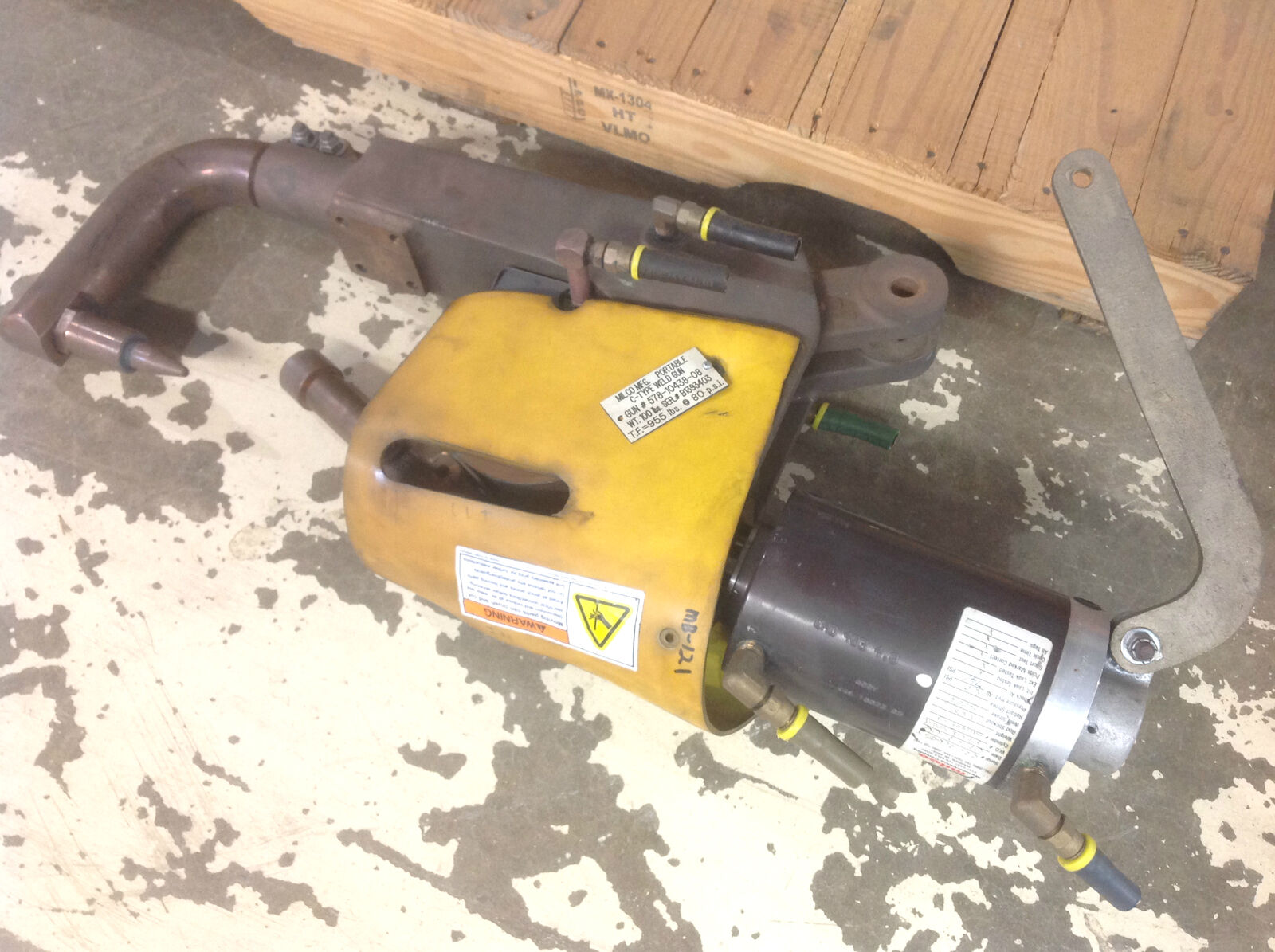 Milco 578-10438-08 Portable C-Type Weld Gun 955 lbs at 80 PSI - Maverick Industrial Sales