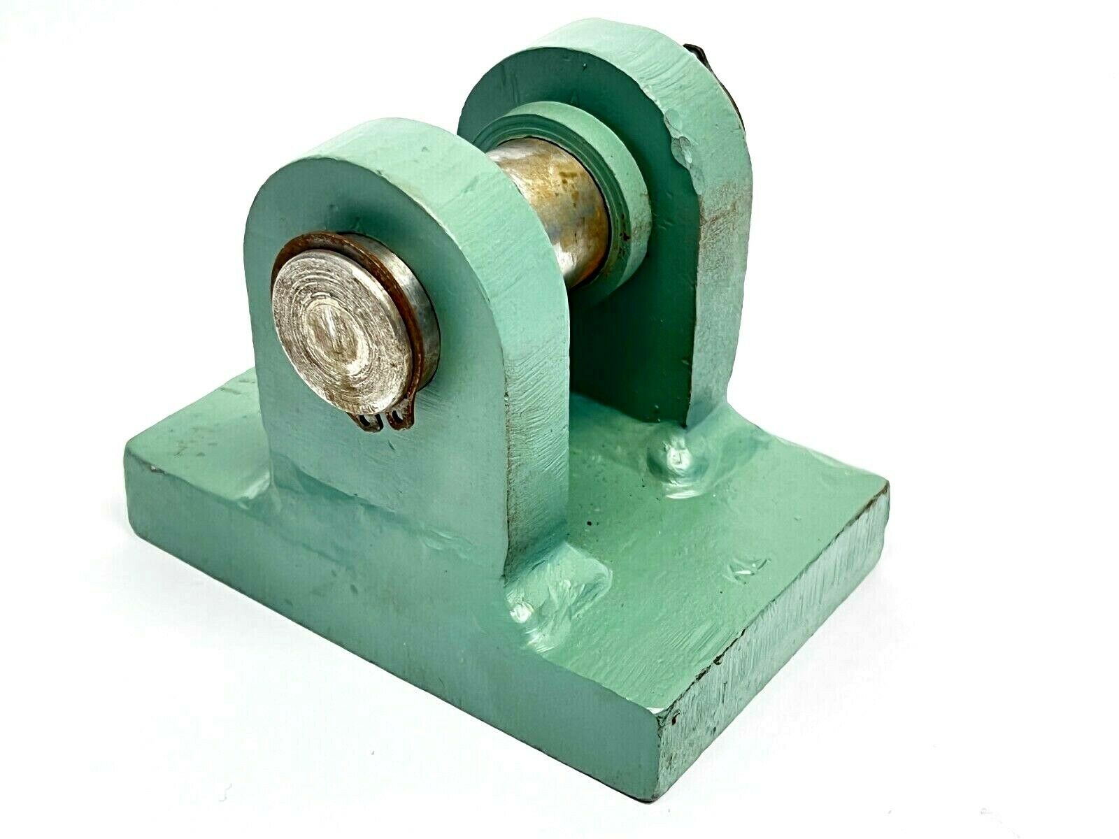 Sway Strut Rear Bracket For Fig 211 Size 2 Sway Strut - New – Open box - Maverick Industrial Sales