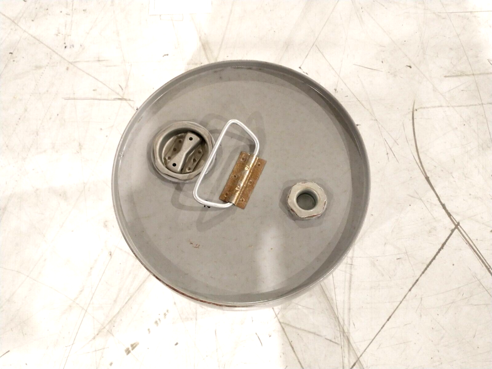 Momentive 0497052374-3 PDMS 50/100 Element 14 Blend Hydraulic Fluid 90 GAL LOT - New – Open box - Maverick Industrial Sales