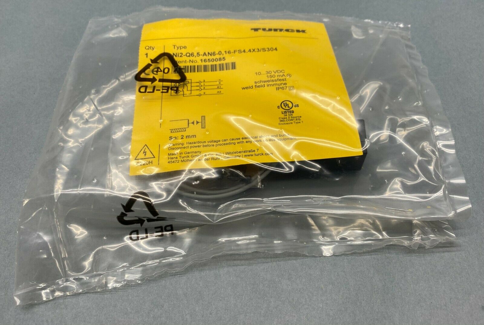 1650085 | Turck Ni2-Q6,5-AN6-0,16-FS4.4X3/S304 Power Clamp Position Sensor 10-30VDC - New - Maverick Industrial Sales