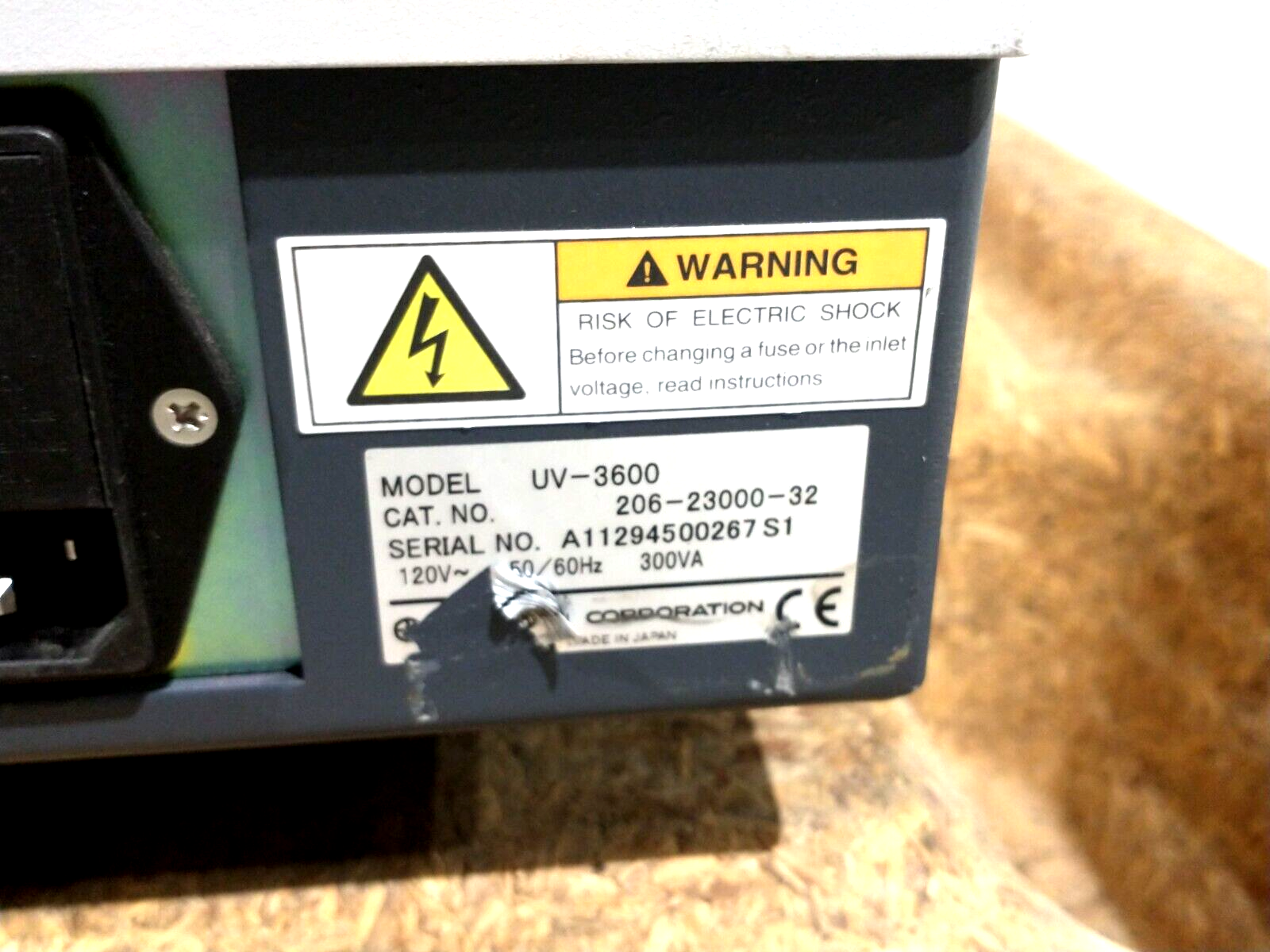 Shimadzu 206-23000-32 UV-3600 UV-VIS-NIR Spectrophotometer 120V 300VA - For parts or not working - Maverick Industrial Sales