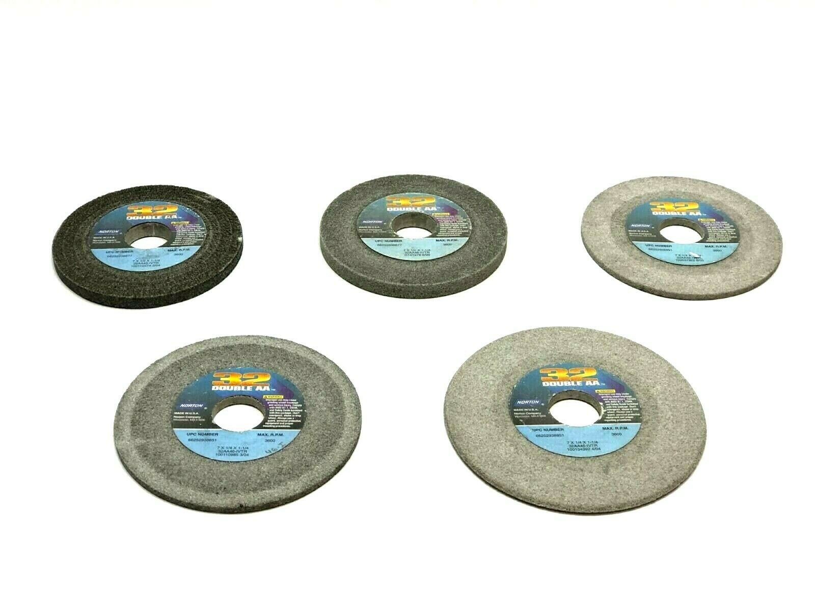 Norton 32AA46-IVTR Grinding Wheels 1-1/4" Bore 3600 RPM LOT OF 5 - Used - Maverick Industrial Sales