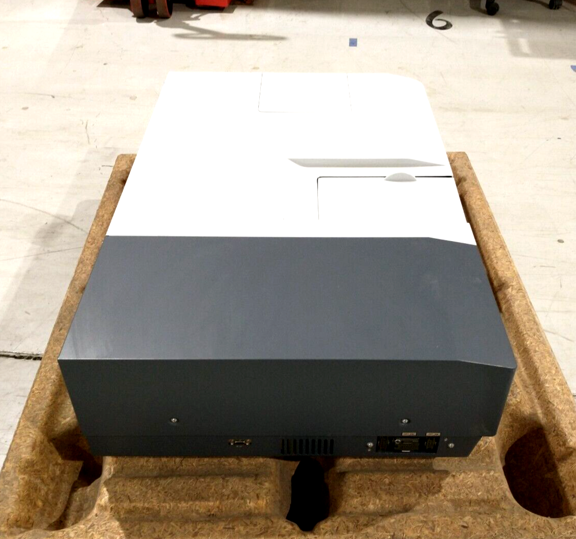 Shimadzu 206-23000-32 UV-3600 UV-VIS-NIR Spectrophotometer 120V 300VA - For parts or not working - Maverick Industrial Sales