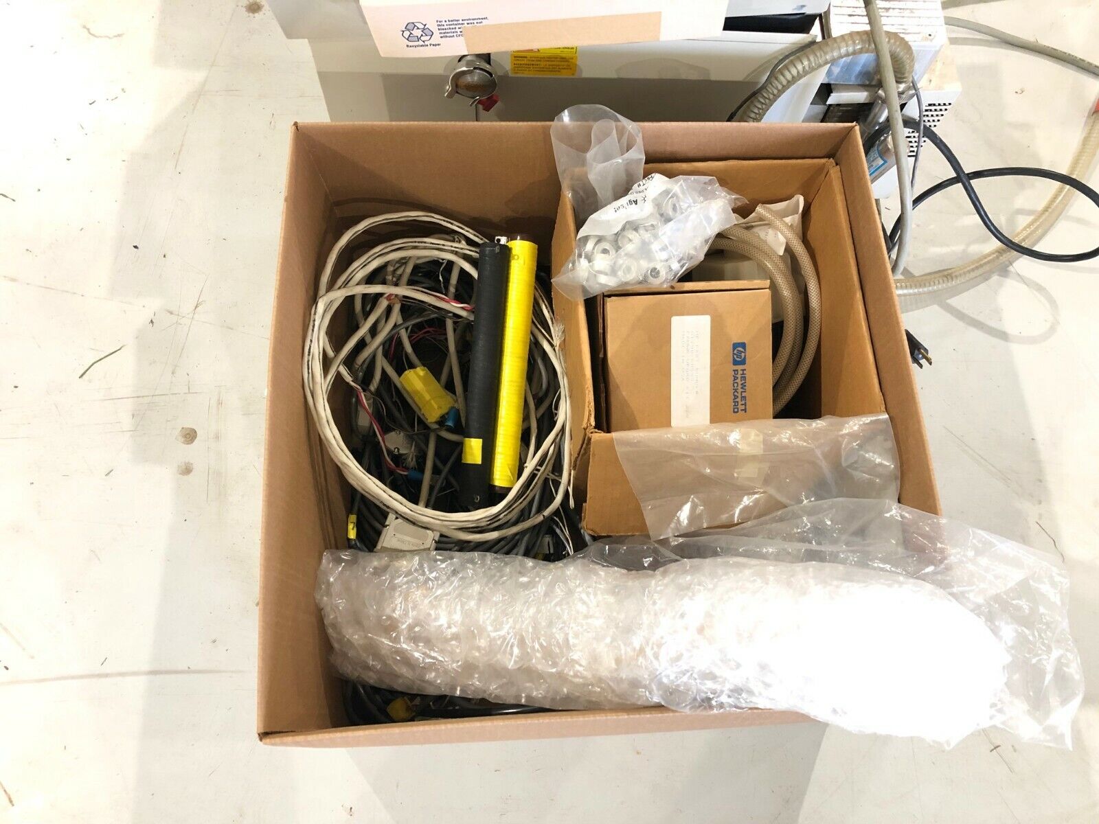 Hewlett Packard HP 5890 Gas Chromatograph 5965B Infrared Detector 5972 5965 - For parts or not working - Maverick Industrial Sales