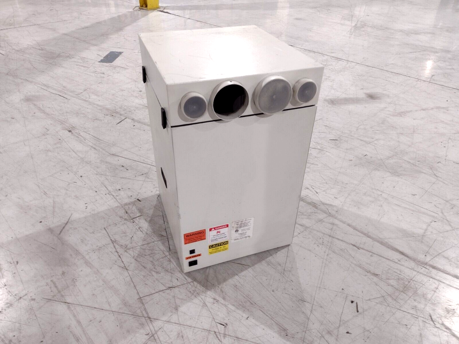 IP Systems F1860C Fume Extractor 115V Fan Type ZBB121100 - Maverick Industrial Sales