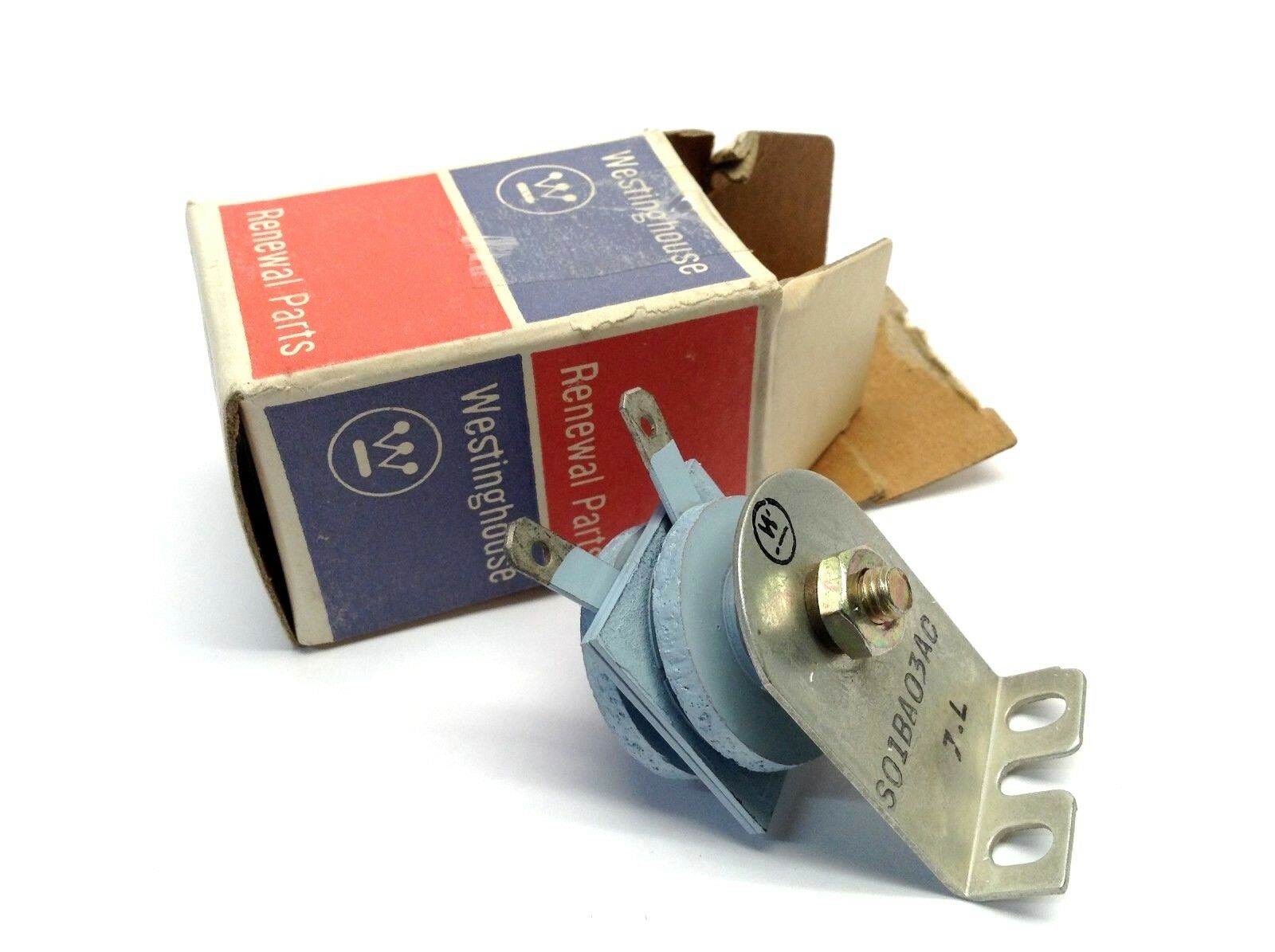 Westinghouse 437 C I59 G I7 Voltrap Voltage Supressor - New – Open box - Maverick Industrial Sales