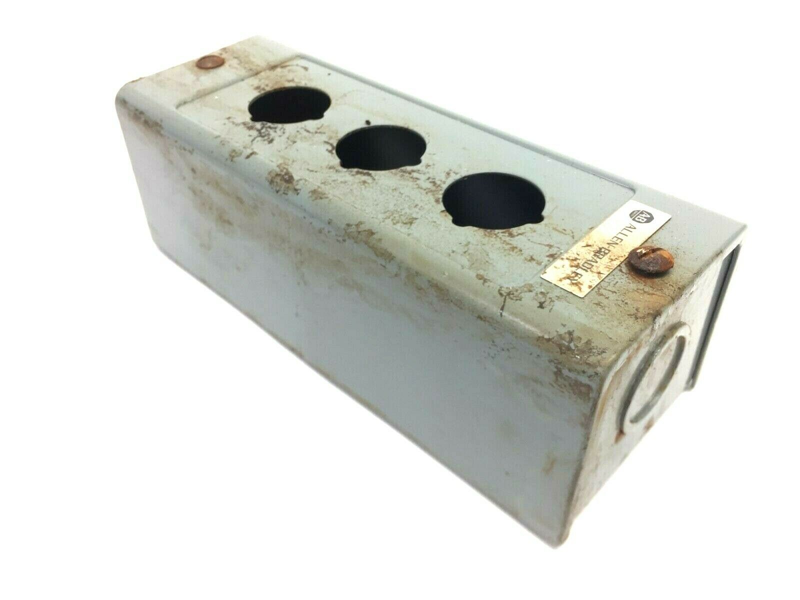 Allen Bradley 800H-3HZ 3 x 30.5mm Pushbutton Enclosure 8-1/2" x 3" x 3" - Maverick Industrial Sales