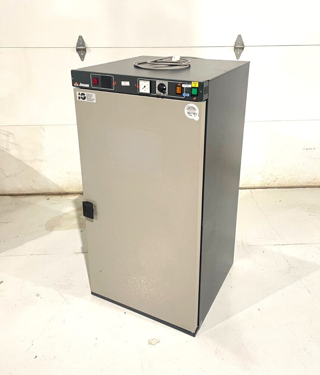 Jouan SA EU280 Laboratory Autoclave Oven, Heated Incubator Chamber, 1800W - Used - Maverick Industrial Sales
