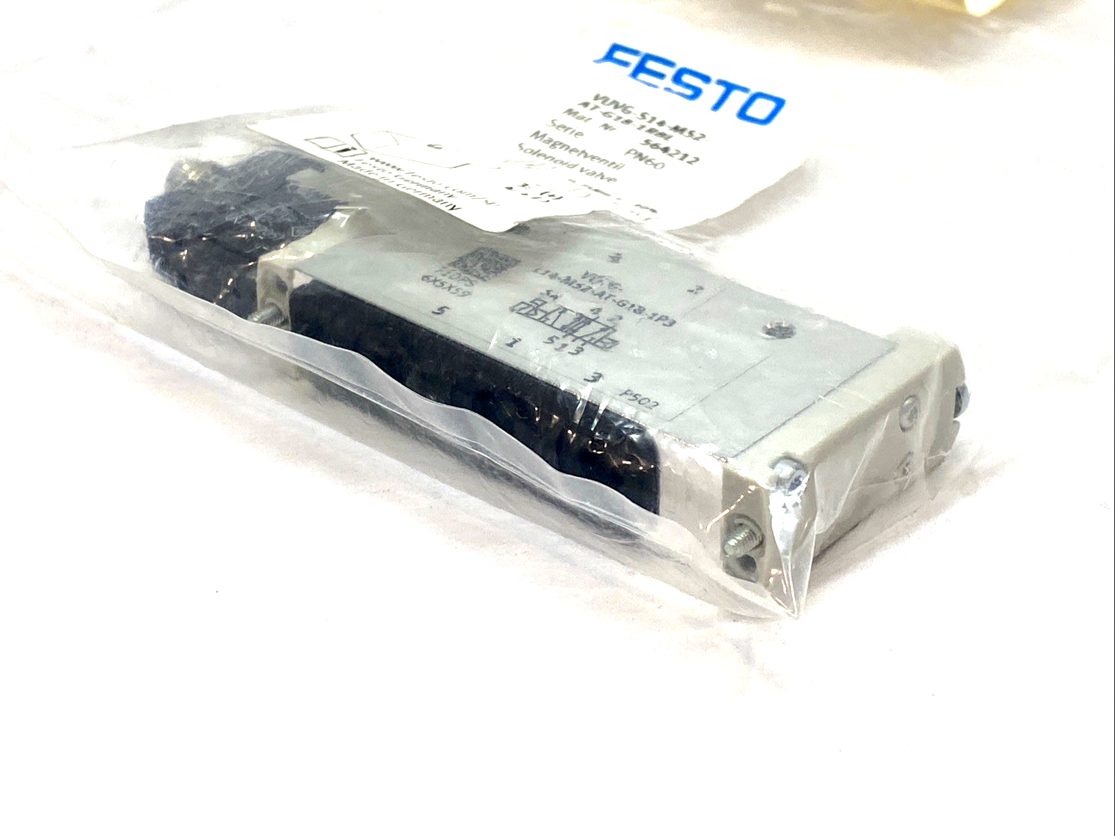 Festo VUVG-S14-M52-AT-G18-1R8L Magnetic Solenoid Valve 564212 - Maverick Industrial Sales