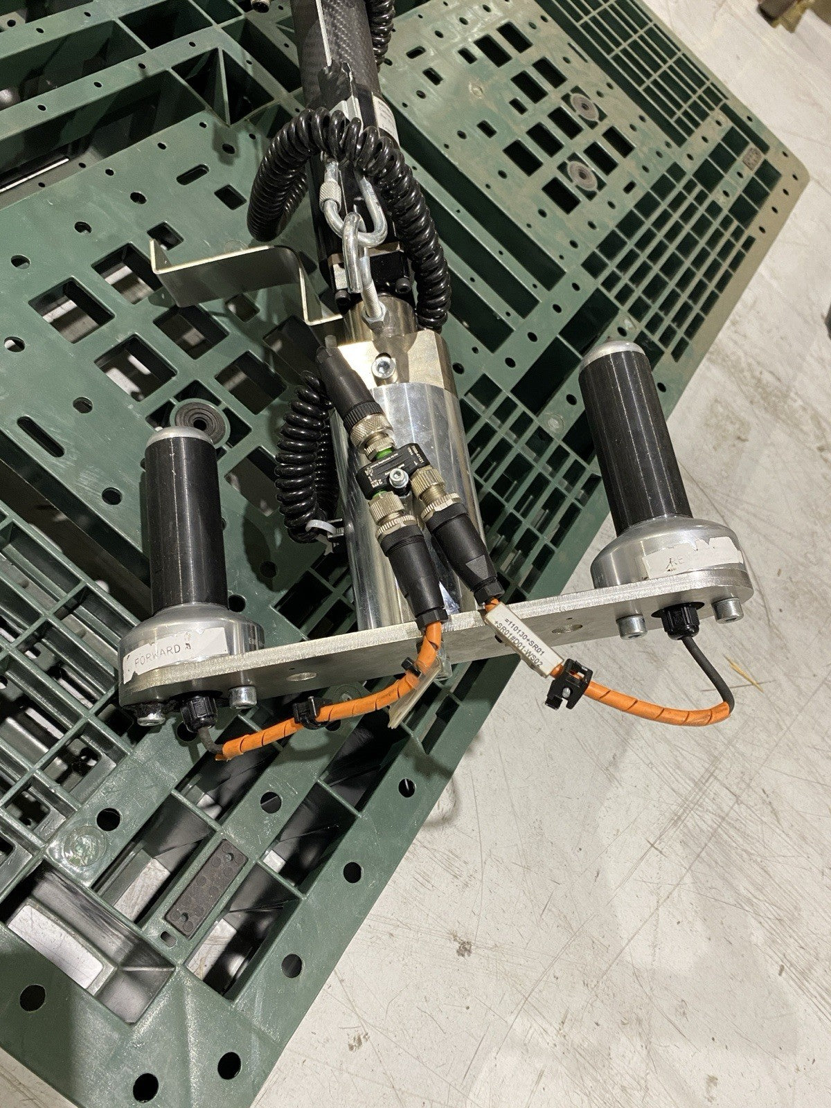 Hammer Automation 4-84040-000 Standard -PRT Toolholder With BRV80-600 Carbon Kit - Used - Maverick Industrial Sales