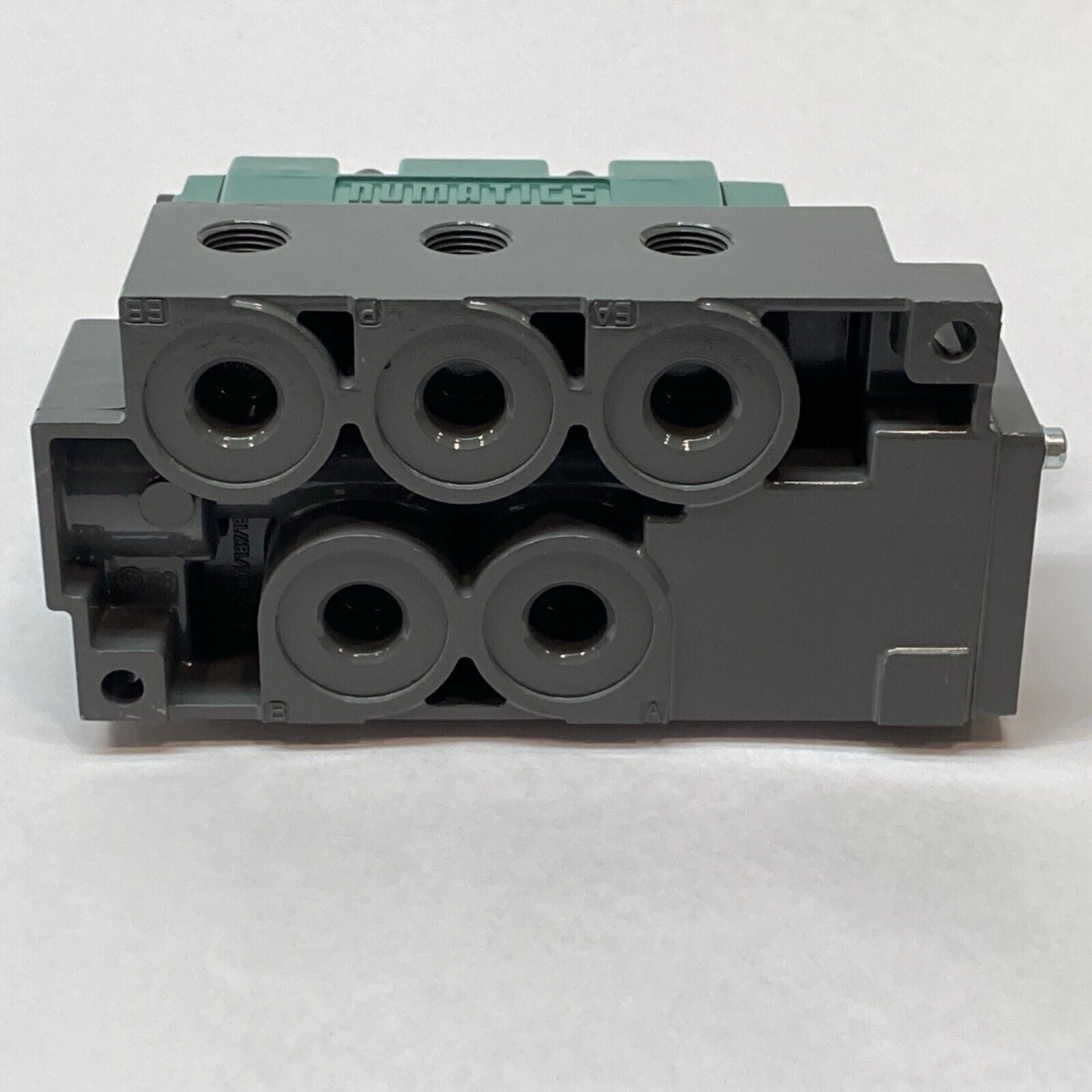 Numatics 553JA43AO000000 Air Pilot Valve Recplac. Unit NO: 554JA400O000000 - Maverick Industrial Sales