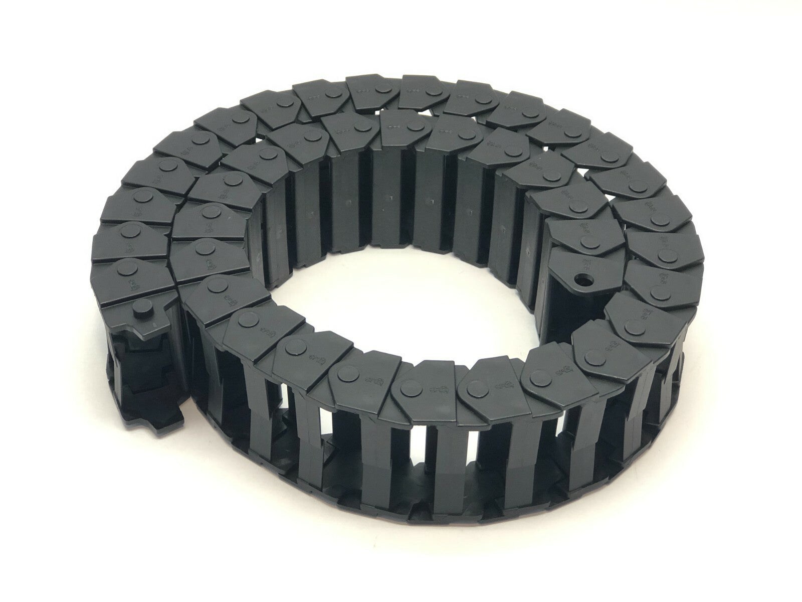 E16-5-100-0 | Igus E16.5.100.0 Energy Chain 4ft Length - New – Open box - Maverick Industrial Sales