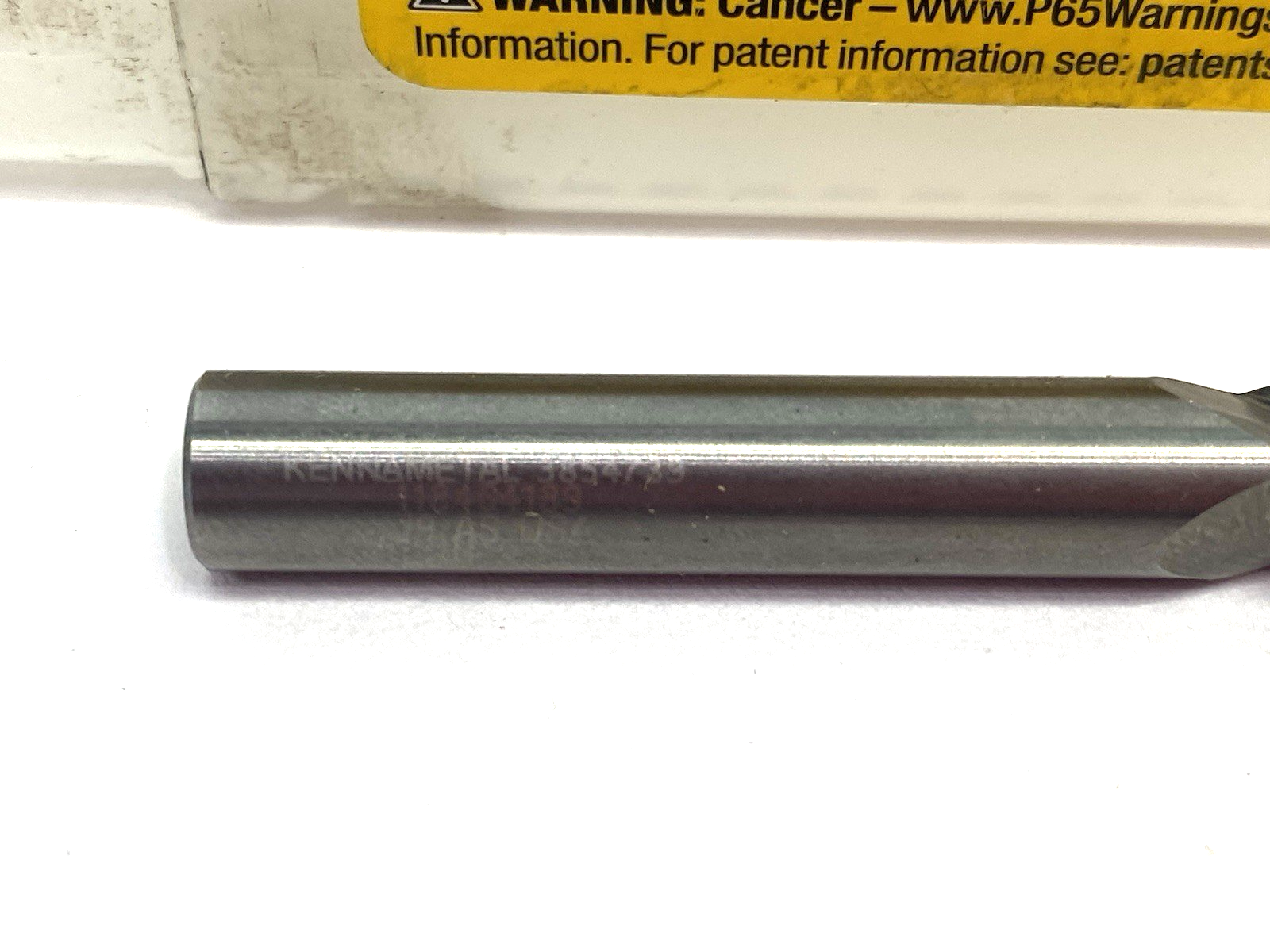 3854739 | Kennametal KenCut™ Square End Mill 3 Flutes Plain Shank AADE0312J3A - New – Open box - Maverick Industrial Sales