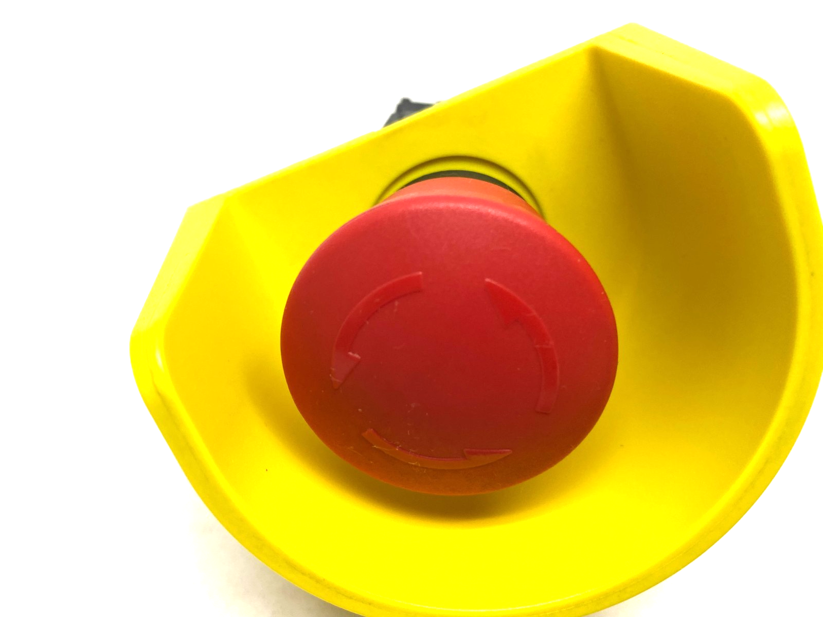 3SU1000-1HB20-0AA0 | Siemens E-Stop Pushbutton w/ Contacts, 3SU1900-0DY30-0AA0 - Used - Maverick Industrial Sales