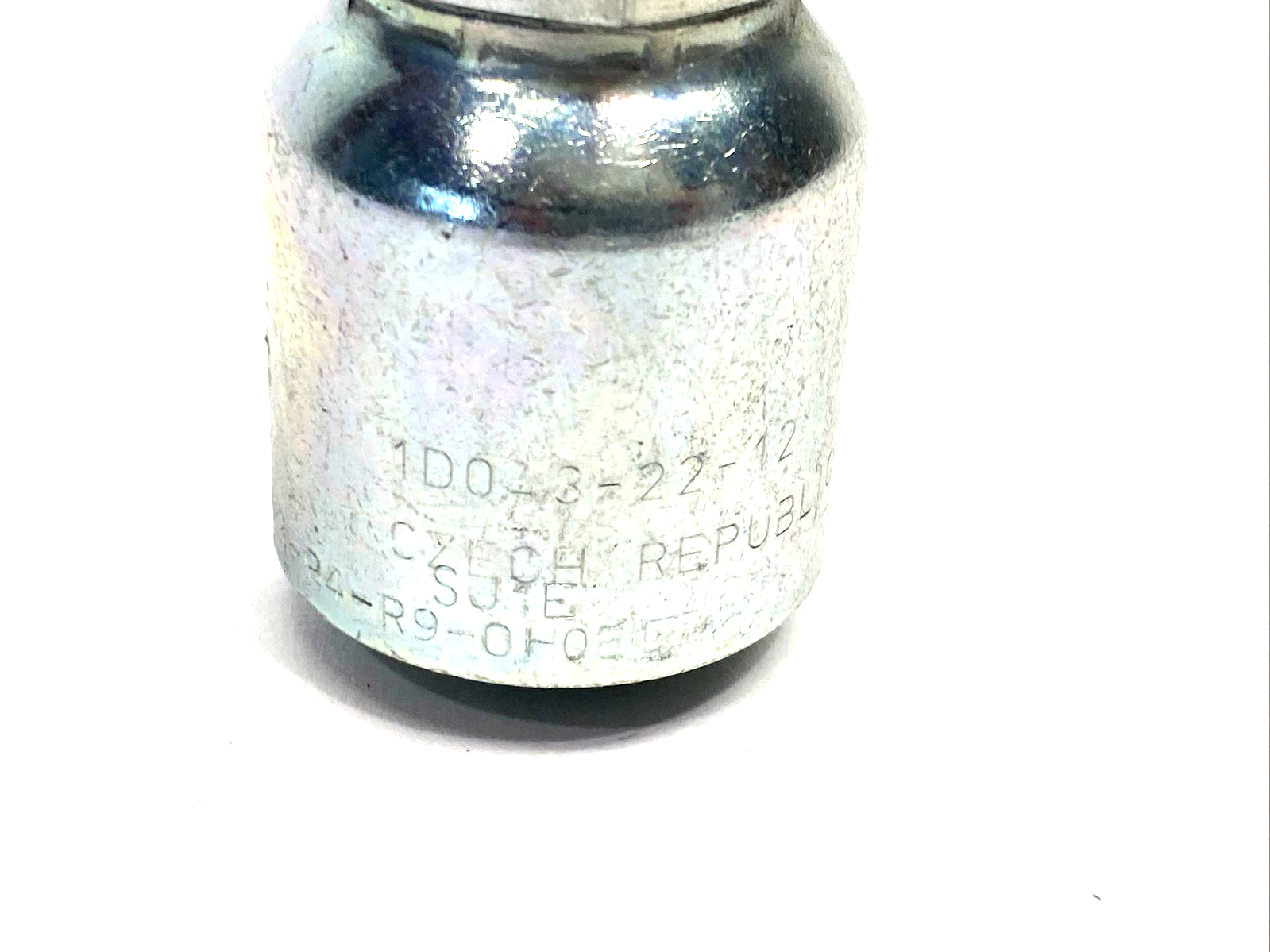 Parker 1D043-22-12 Crimp Style Hydraulic Hose Fitting 3/4" Hose ID, M30x2.0 - Maverick Industrial Sales