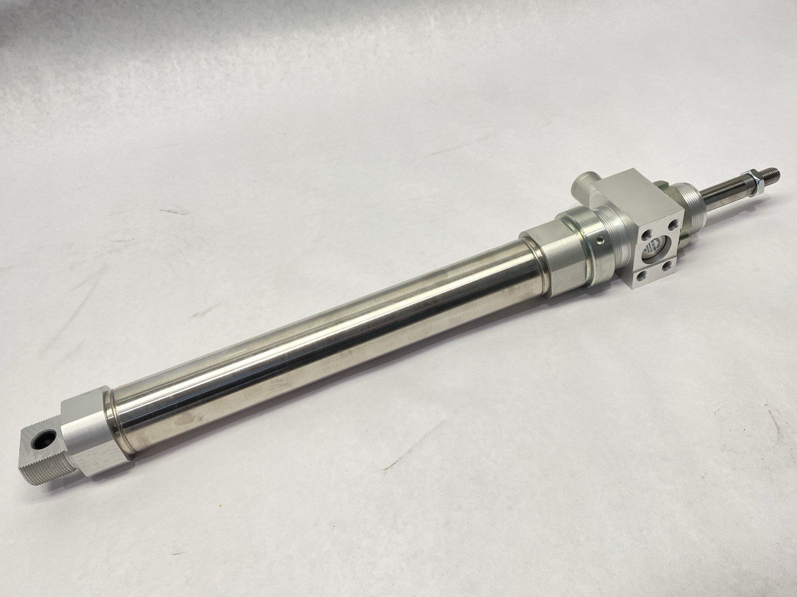 Festo DSNU-40-250-PPS-A-KP Round Cylinder 40mm Bore 250mm Stroke 193993 - Maverick Industrial Sales