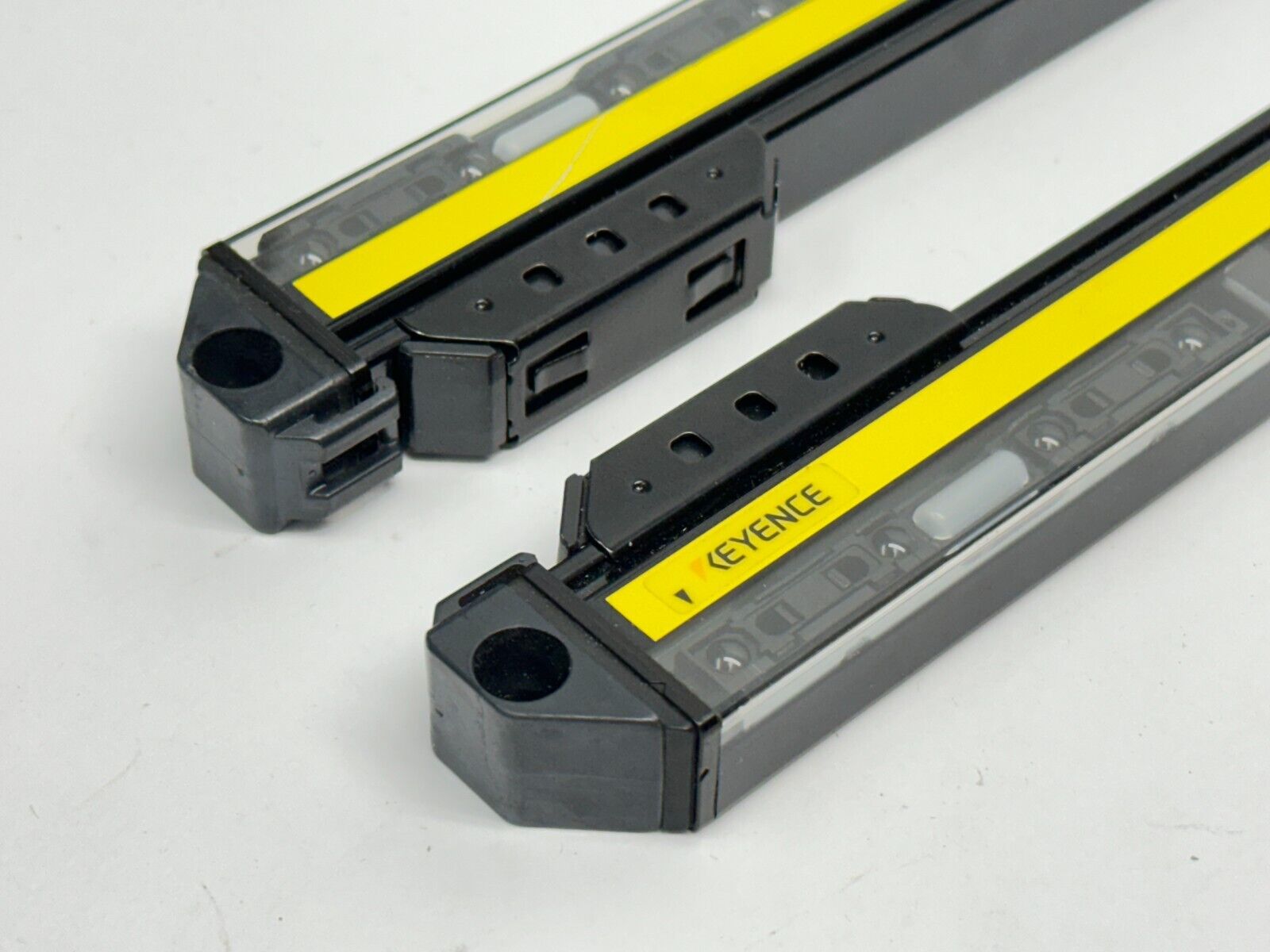Banner GL-S20FH Safety Light Curtain Set GL-S20FH-R / GL-S20FH-T - Maverick Industrial Sales