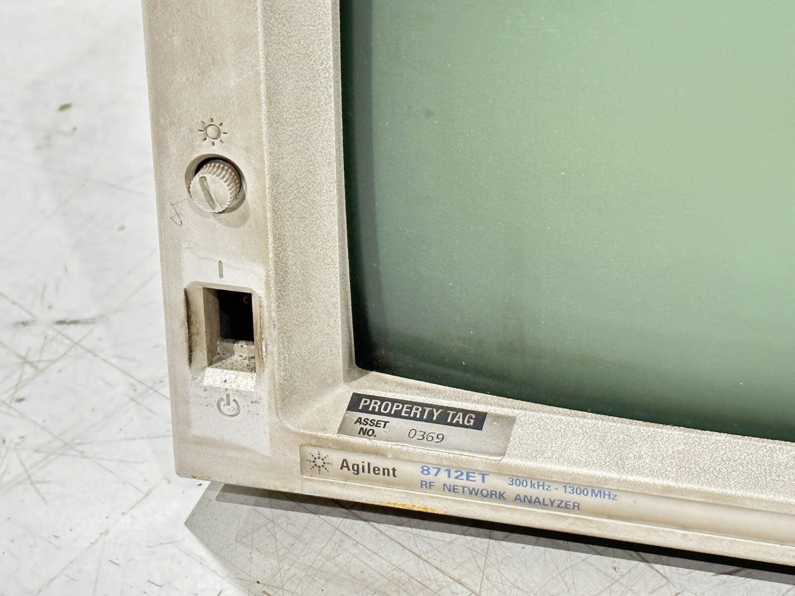 Agilent 8712ET RF Network Analyzer 300kHz - 1300MHz w/ EEPROM, ERROR/BAD SWITCH - Maverick Industrial Sales
