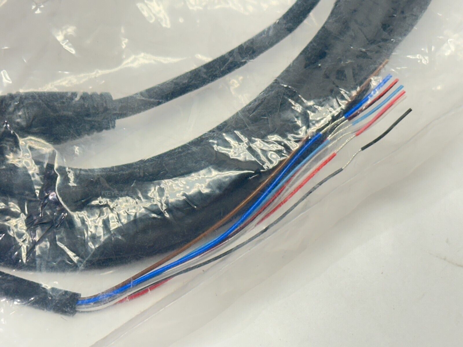 Keyence GS-P8C5 M12 Connector Type Extension Cable Standard Type 8-Pin 5m - Maverick Industrial Sales