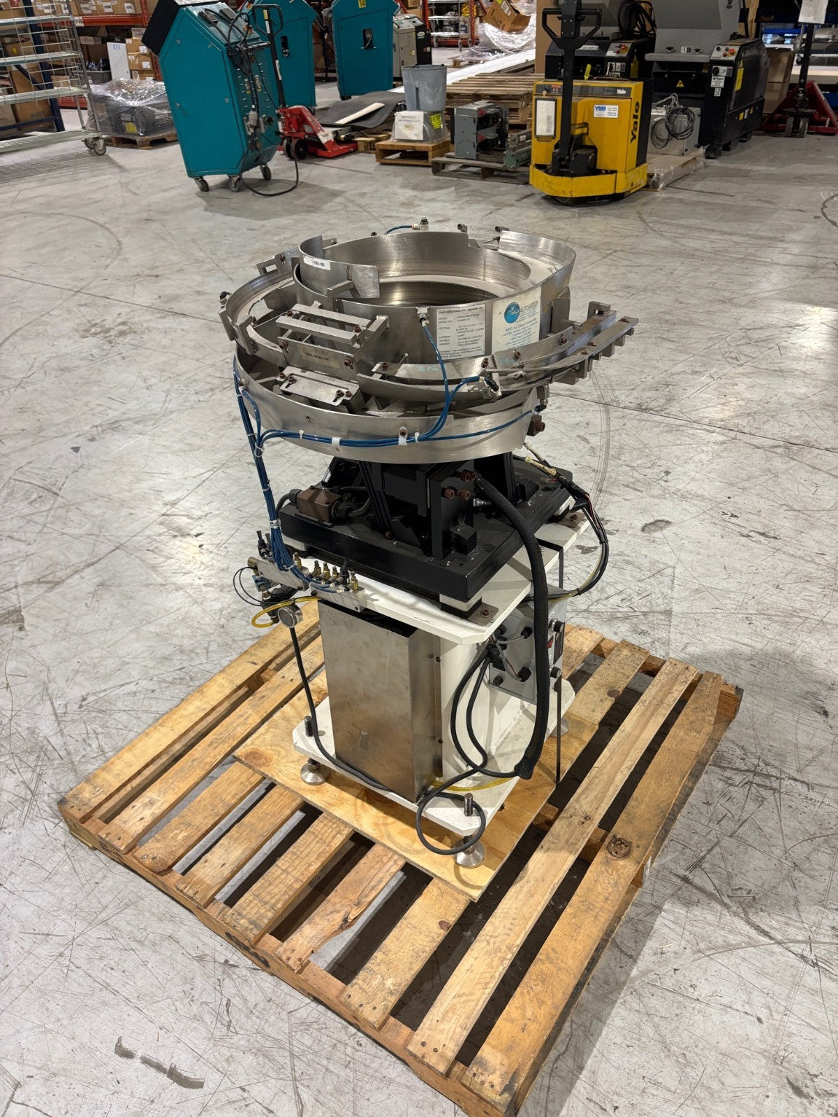 20" | Chad Industries Custom Vibratory Bowl Feeder, Rodix Feeder Cube Control, 22" - Used - Maverick Industrial Sales