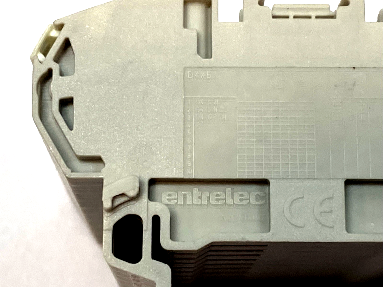 Entrelec D4/6 Terminal Block LOT OF 12 - Maverick Industrial Sales