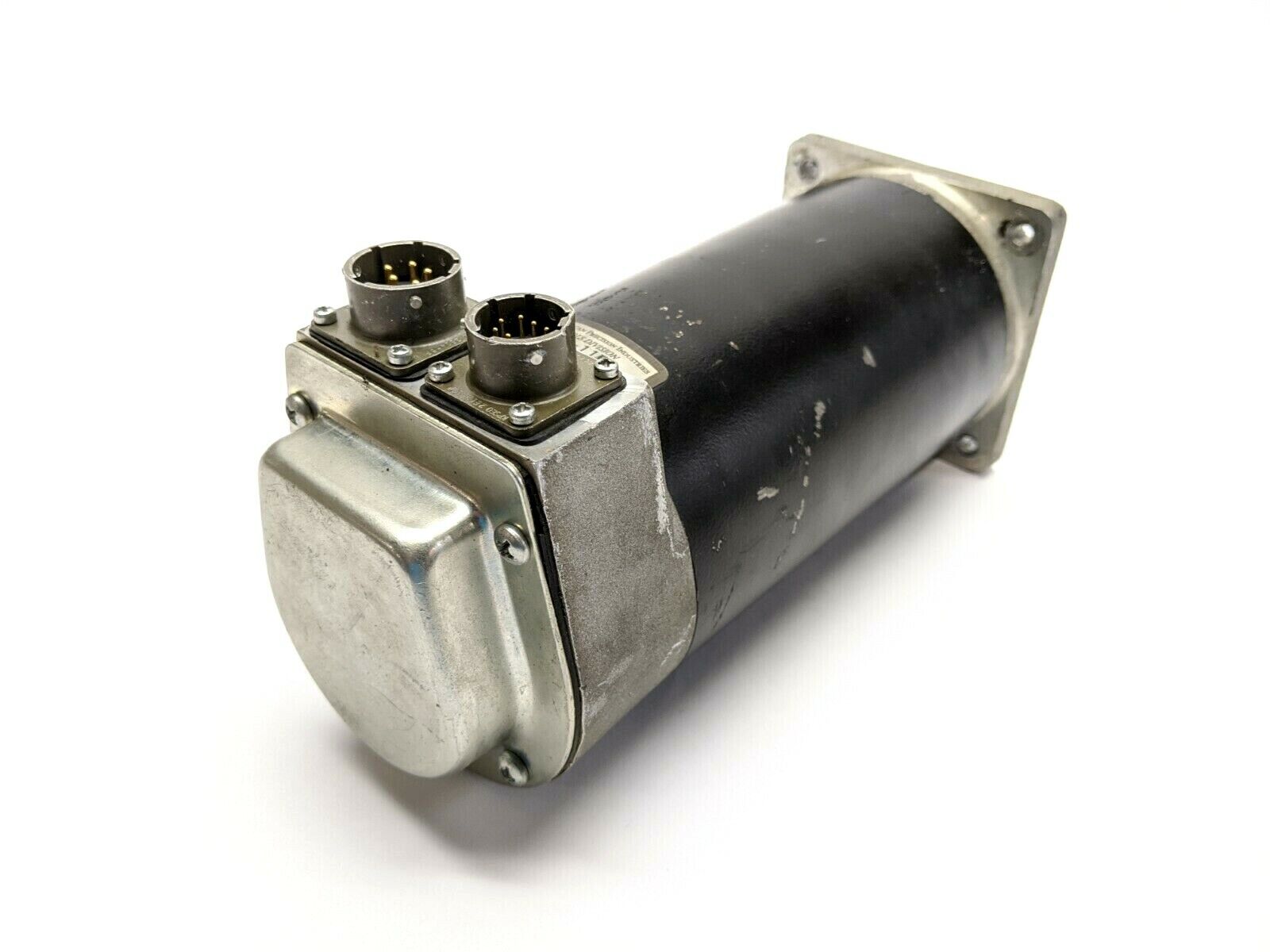 API MH344-11E Motor 5.3A 4.9V 1/2” Shaft - Maverick Industrial Sales
