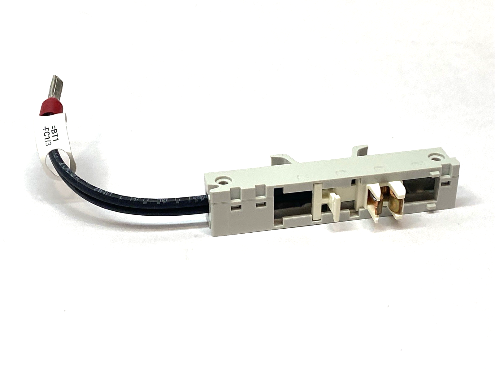 ZLS972 | ABB SMISSLINE TP Universal Adapter 600VAC 63A - Used - Maverick Industrial Sales