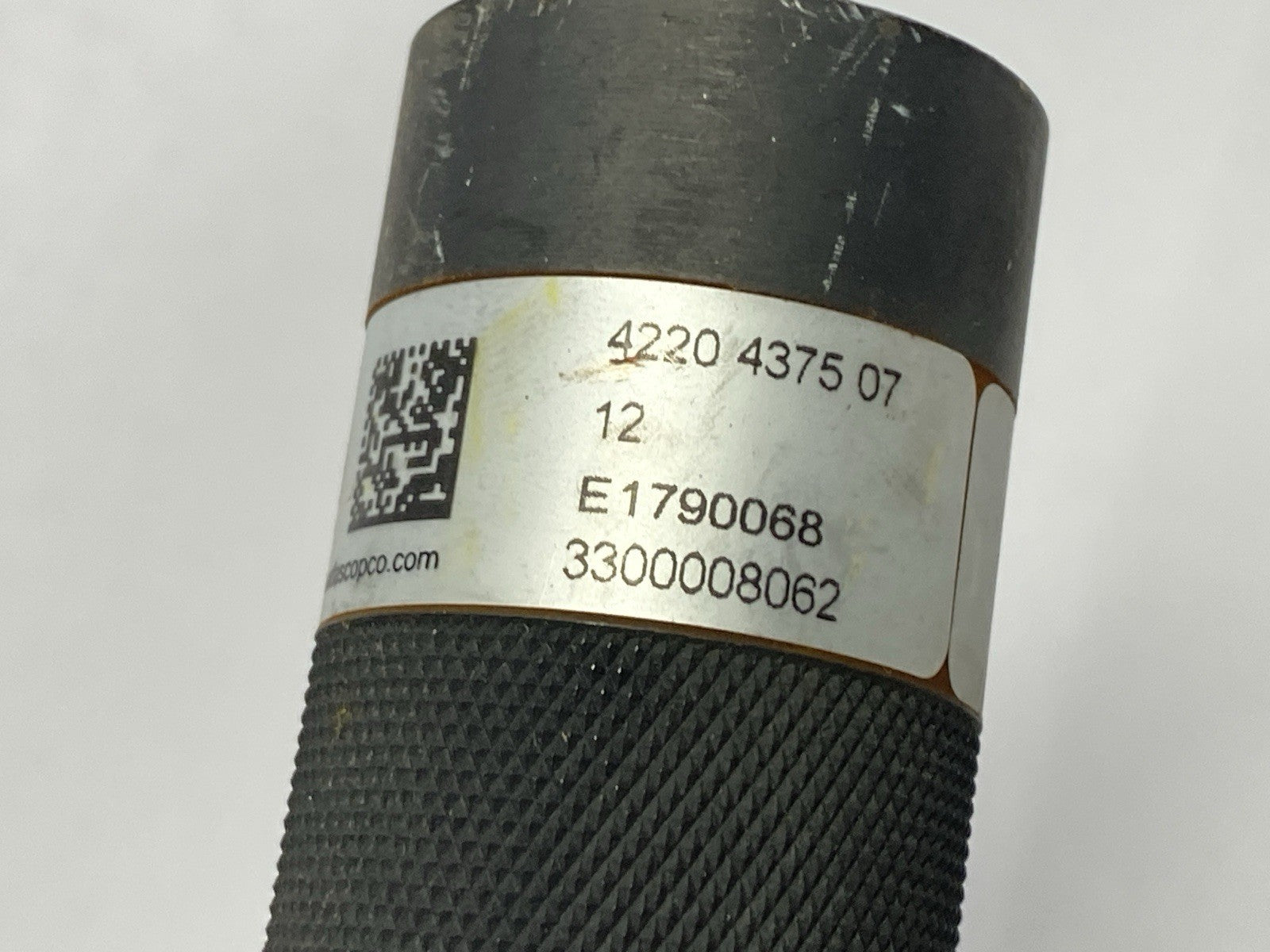 Atlas Copco SE-105-23 Pneumatic Driver W/ 4220437507 Tool Cable Assembly - Maverick Industrial Sales