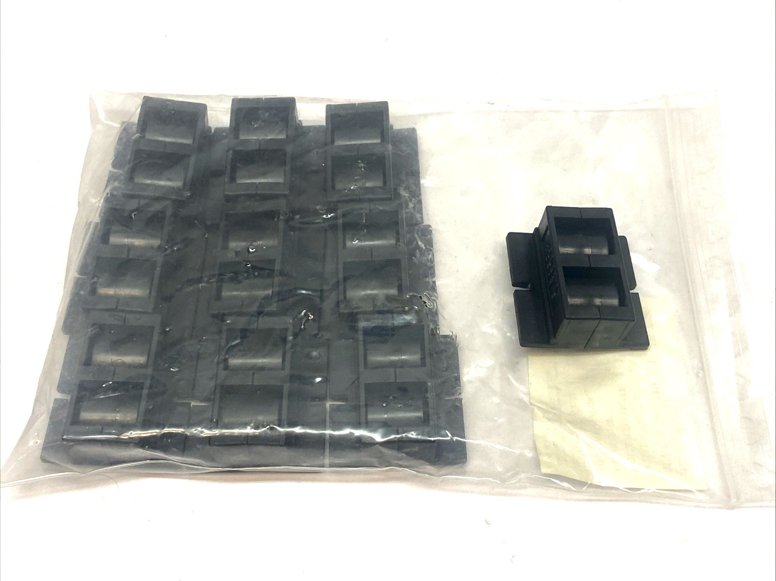 3842319501 | Bosch Rexroth Roller Element RE 45 Flat Black LOT OF 10 - New - Maverick Industrial Sales