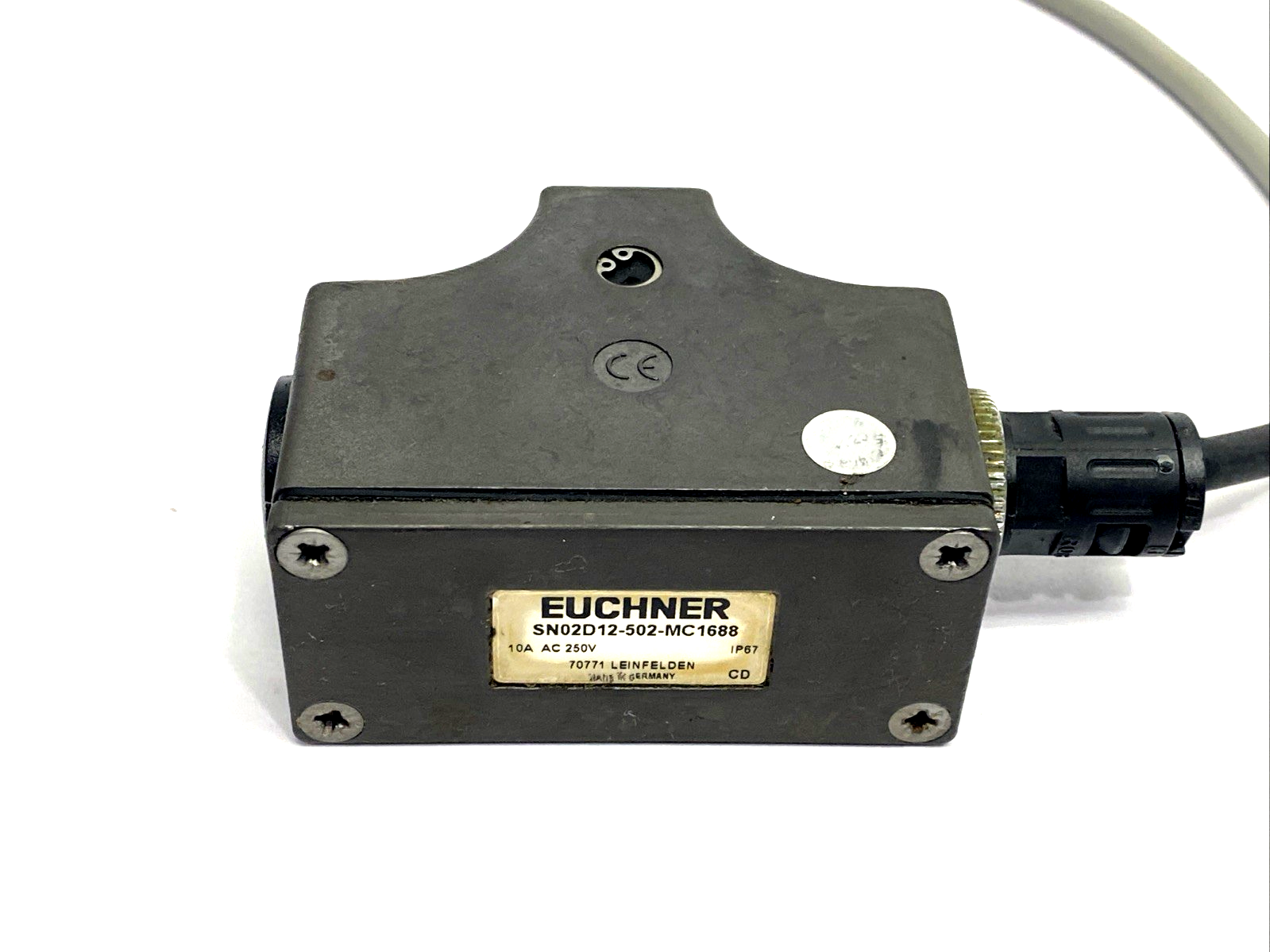 SN02D12-502-MC1688,082450 | Euchner SN02D12-502-MC1688 2-Plunger Mechanical Limit Switch 082450 - Used - Maverick Industrial Sales