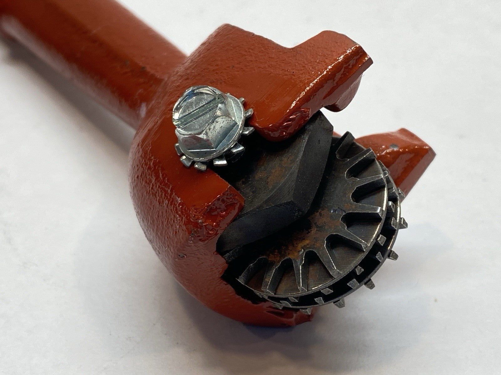 13110 | Desmond Hex Dresser For Grinding Wheels 0-10" Diameter - Used - Maverick Industrial Sales
