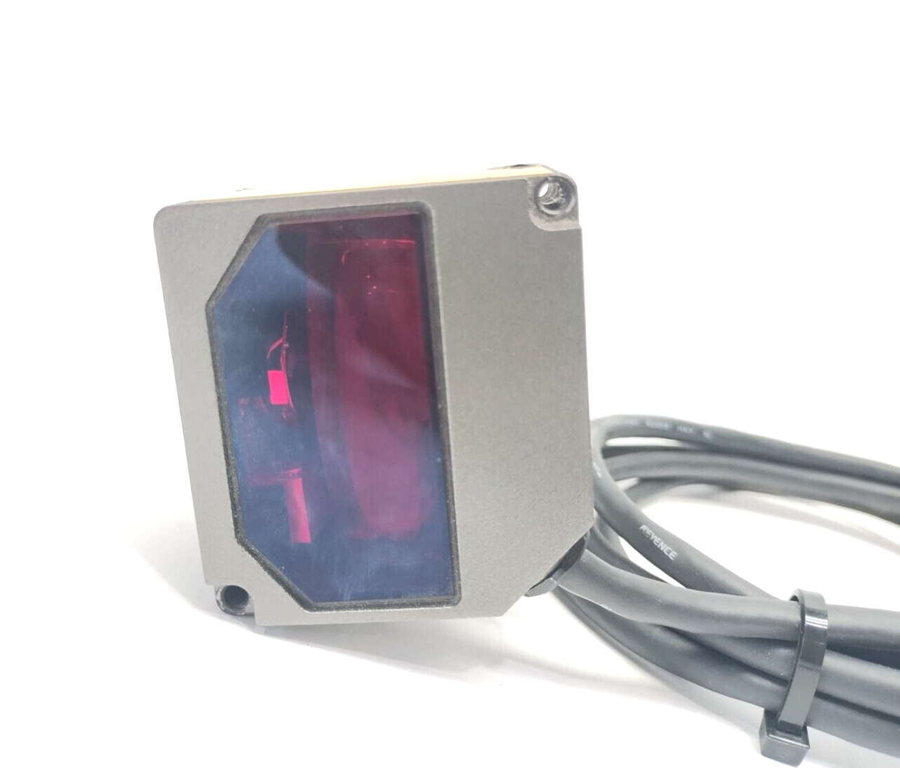 BL-741 | Keyence Laser Barcode Reader Raster Type, 150-750mm Range, 24VDC - Used - Maverick Industrial Sales