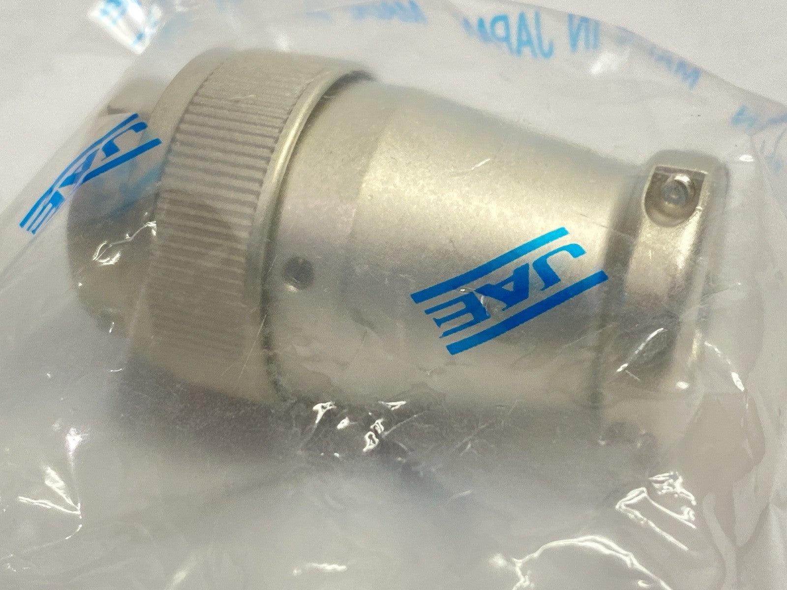 JAE SRCN6A25-24S Circular Connector Plug Female 24-Position - Maverick Industrial Sales