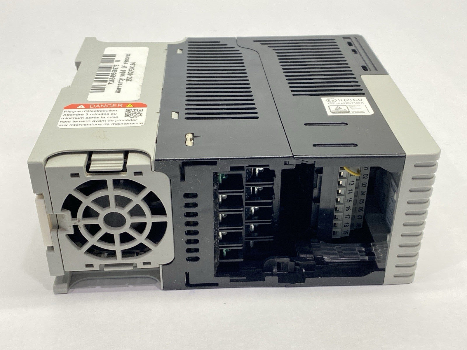 25C-D2P3N104 | Allen Bradley Ser A PowerFlex 527 AC Drive 2.3A 0-460V 0.75kW/1HP - Used - Maverick Industrial Sales