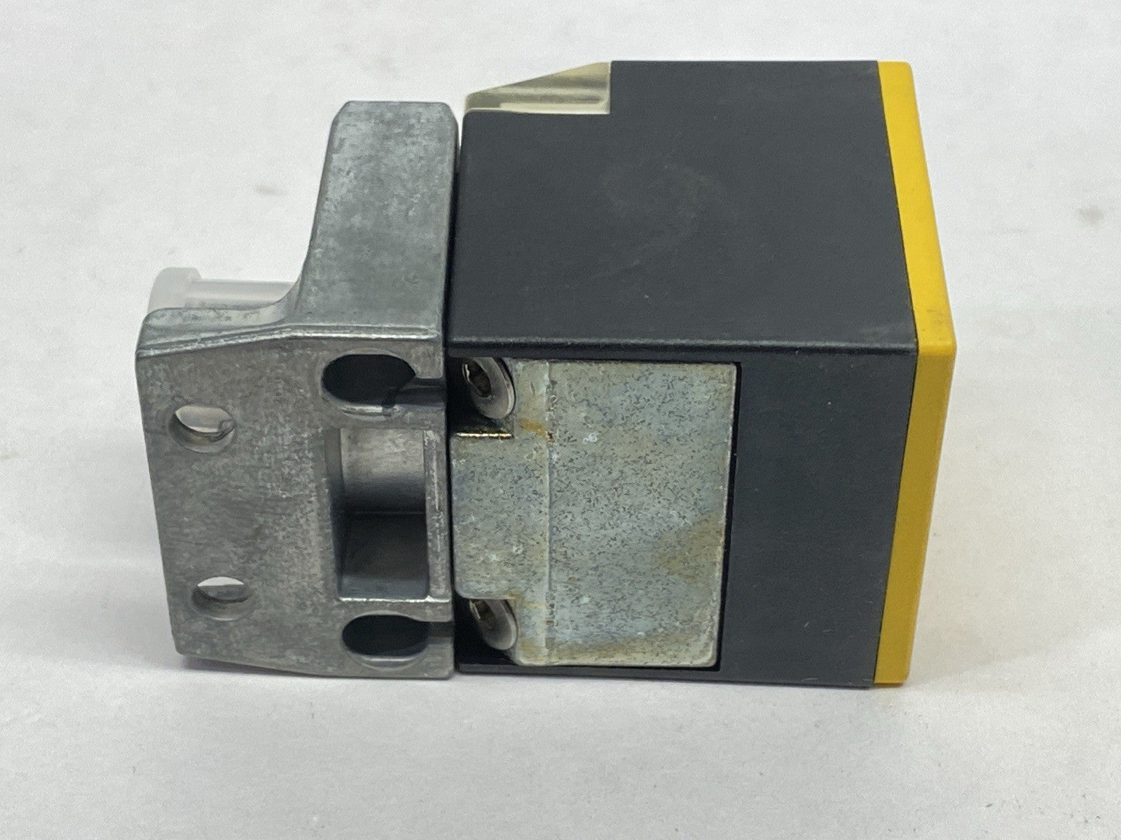 Turck Ni20-CK40-AP6X2-H1141 Inductive Proximity Sensor 16252 - Maverick Industrial Sales