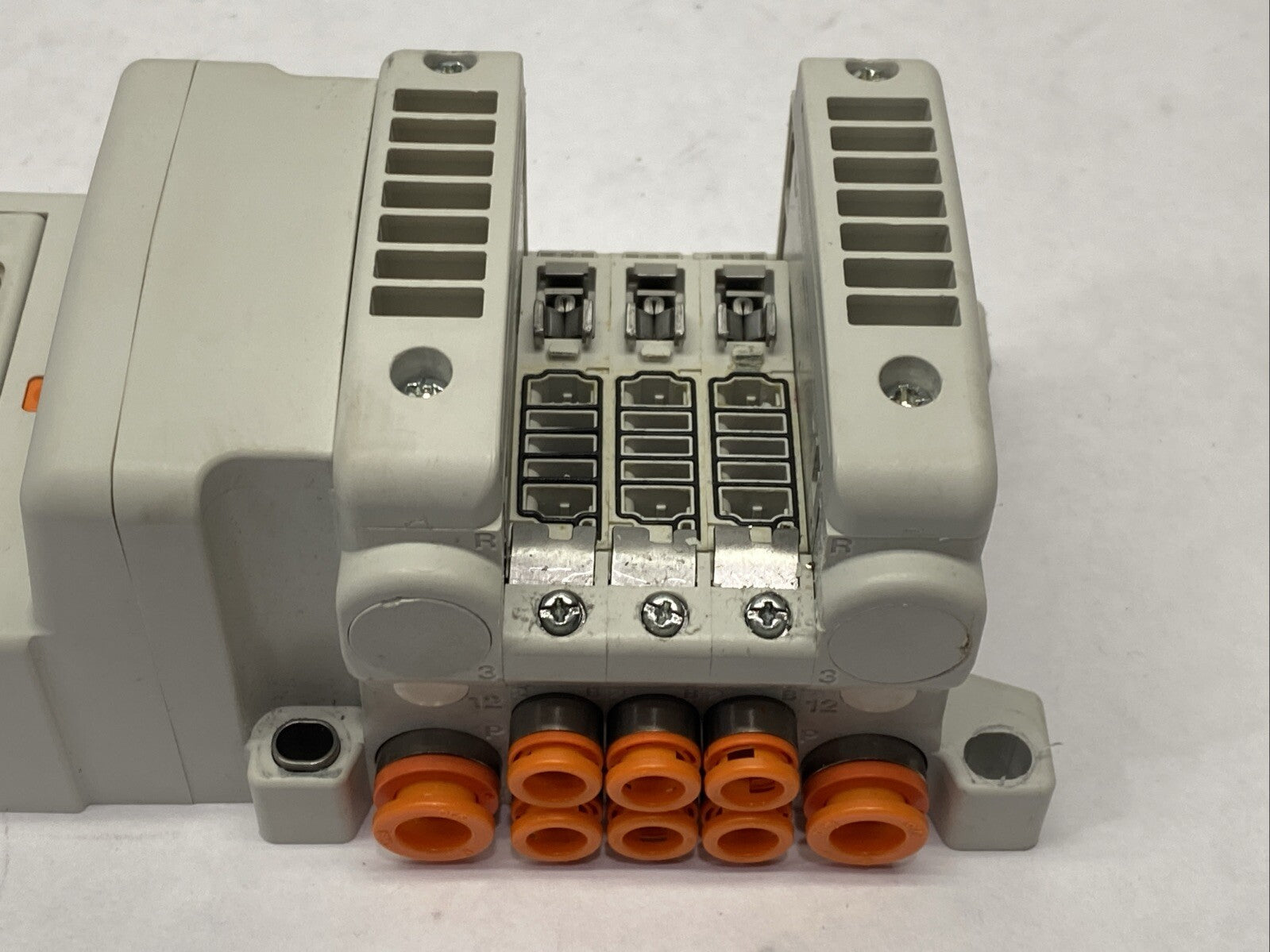 SMC VV5QC11-03N7FD0-S Plug-In Pneumatic Manifold Base 3-Station - Maverick Industrial Sales