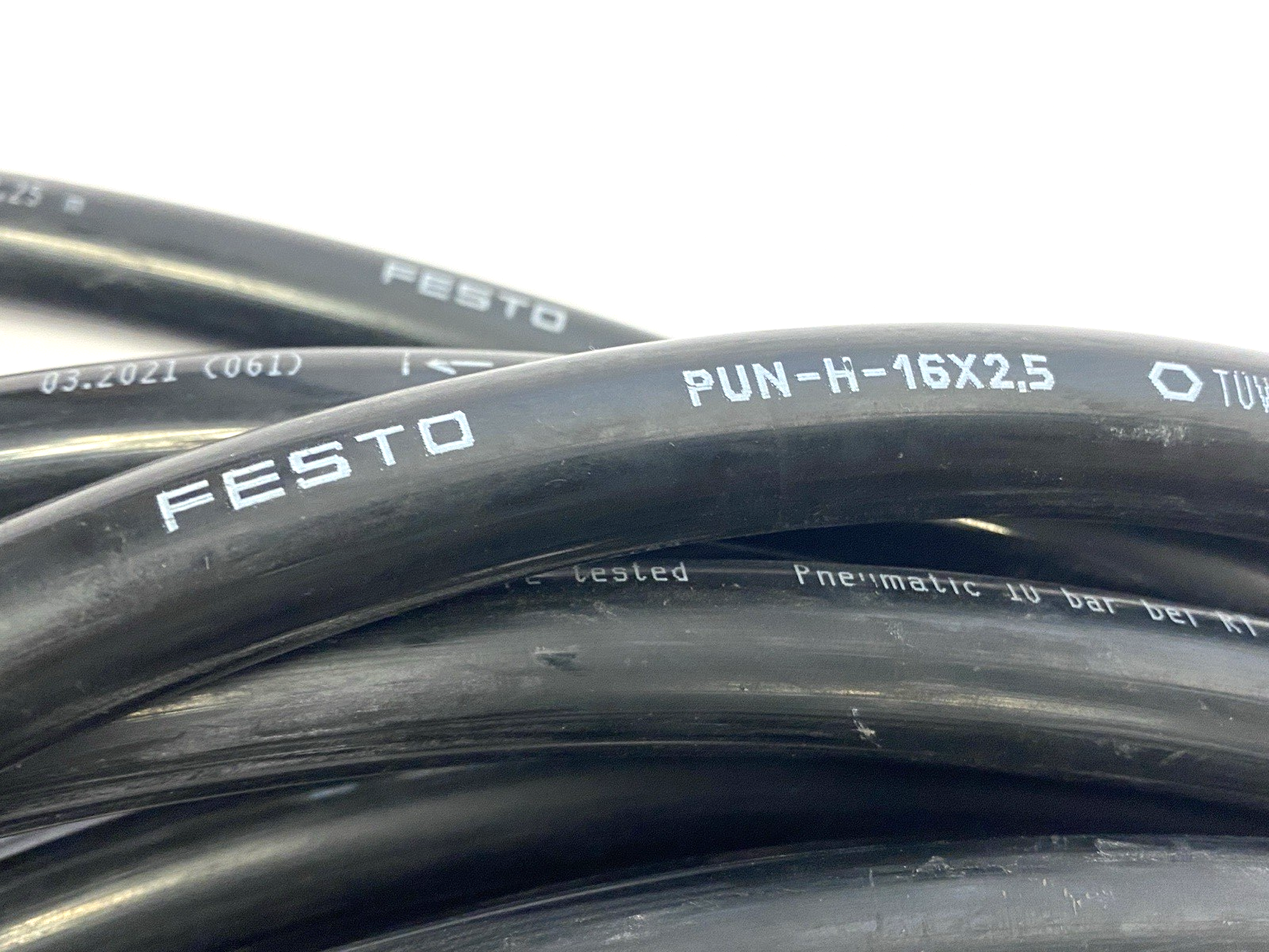 Festo PUN-H-16X2,5 Black Pneumatic Tubing 16mm OD 11mm ID 197395 CUT TO 10M - Maverick Industrial Sales