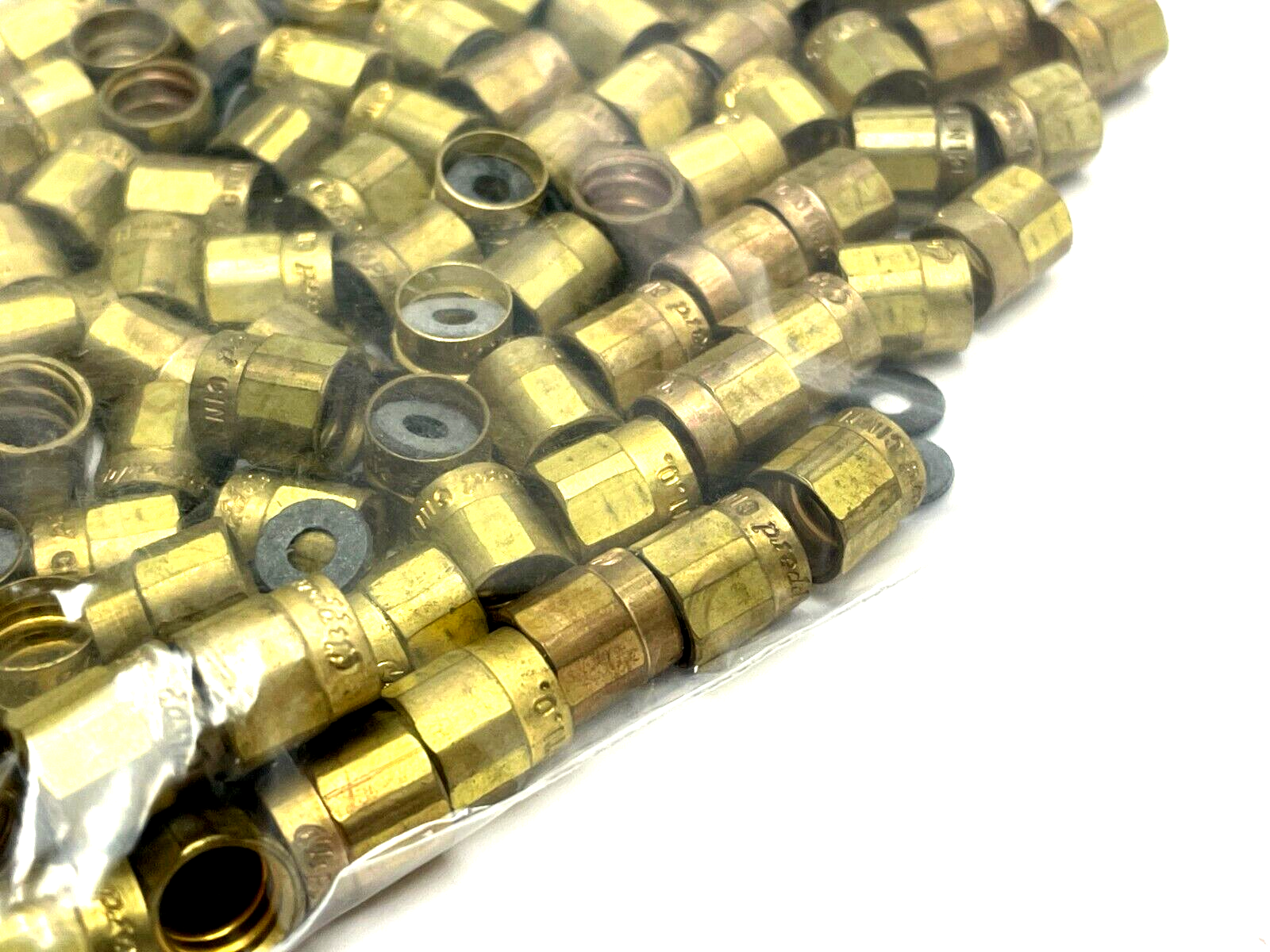 Clippard 11999 Coupling 10-32 to 10-32 LOT OF 100 - Maverick Industrial Sales
